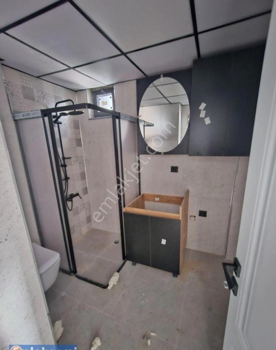 Emlaknomi'den Hacı Mütahir Mahallesi'nde Sıfır Lüx 1+1 Satılık Daire - Görsel 2