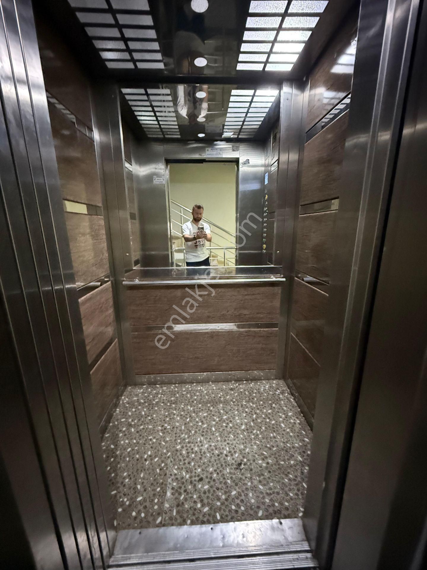 T.özal Hasan Usta Civ. 9 Yaş/2+1/3 Cepheli/3 Balkonlu/iskanlı Kaçmaz Dairee - Görsel 19