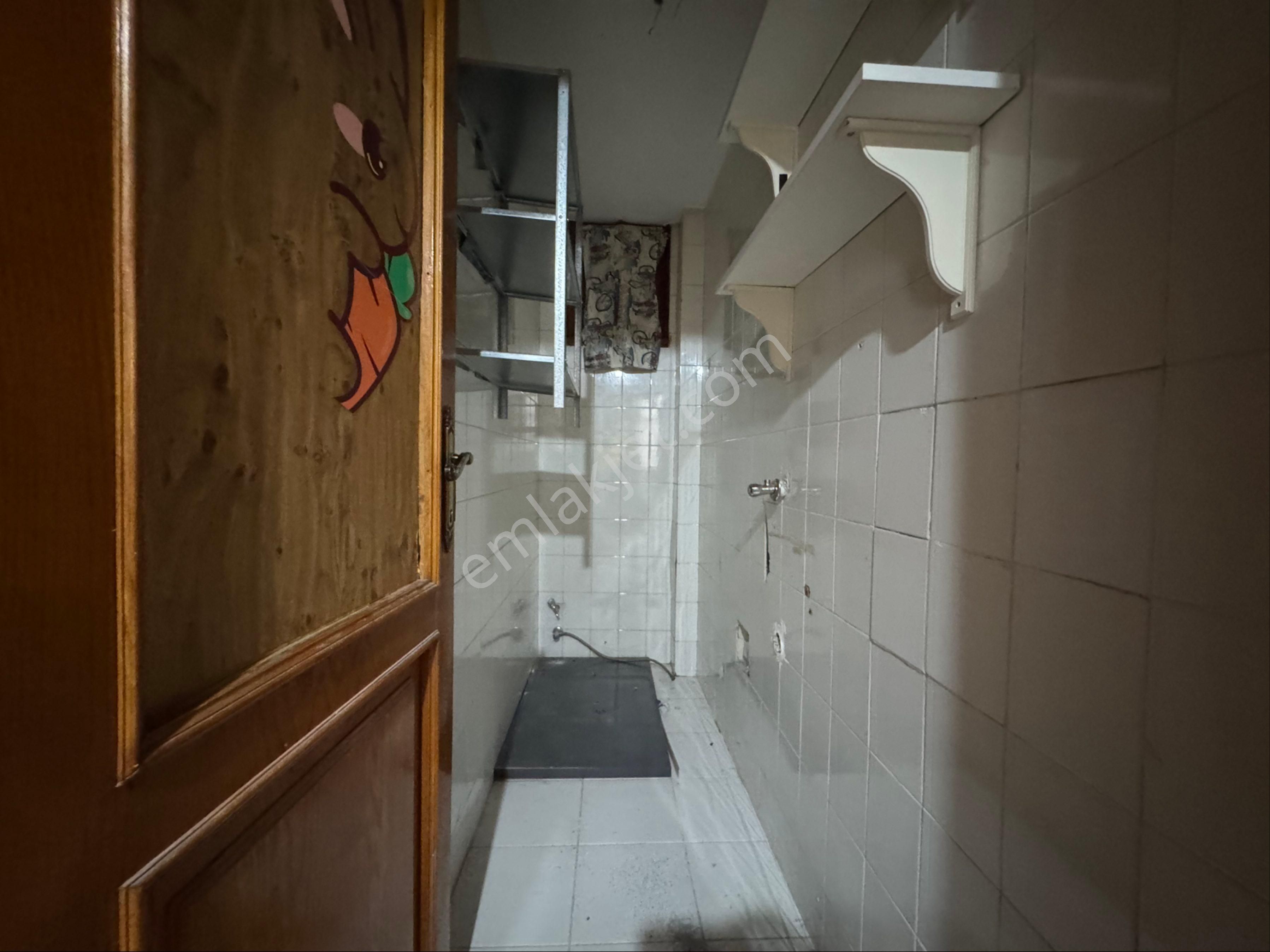 Minibüs Caddesine 3. Binada Asansörlü Otoparklı 3+1 95m2 Kiralık Daire - Görsel 27