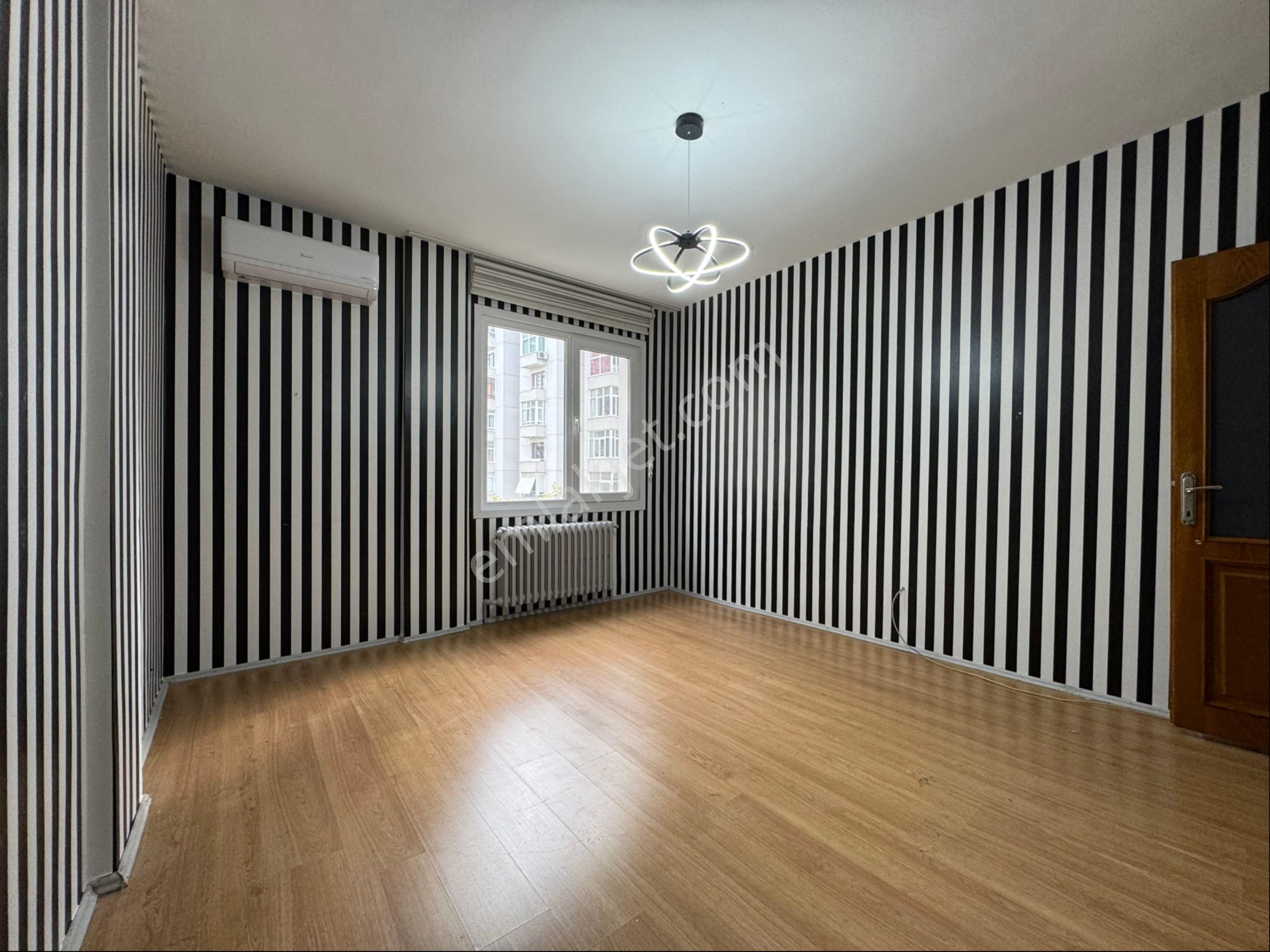 Minibüs Caddesine 3. Binada Asansörlü Otoparklı 3+1 95m2 Kiralık Daire - Görsel 20