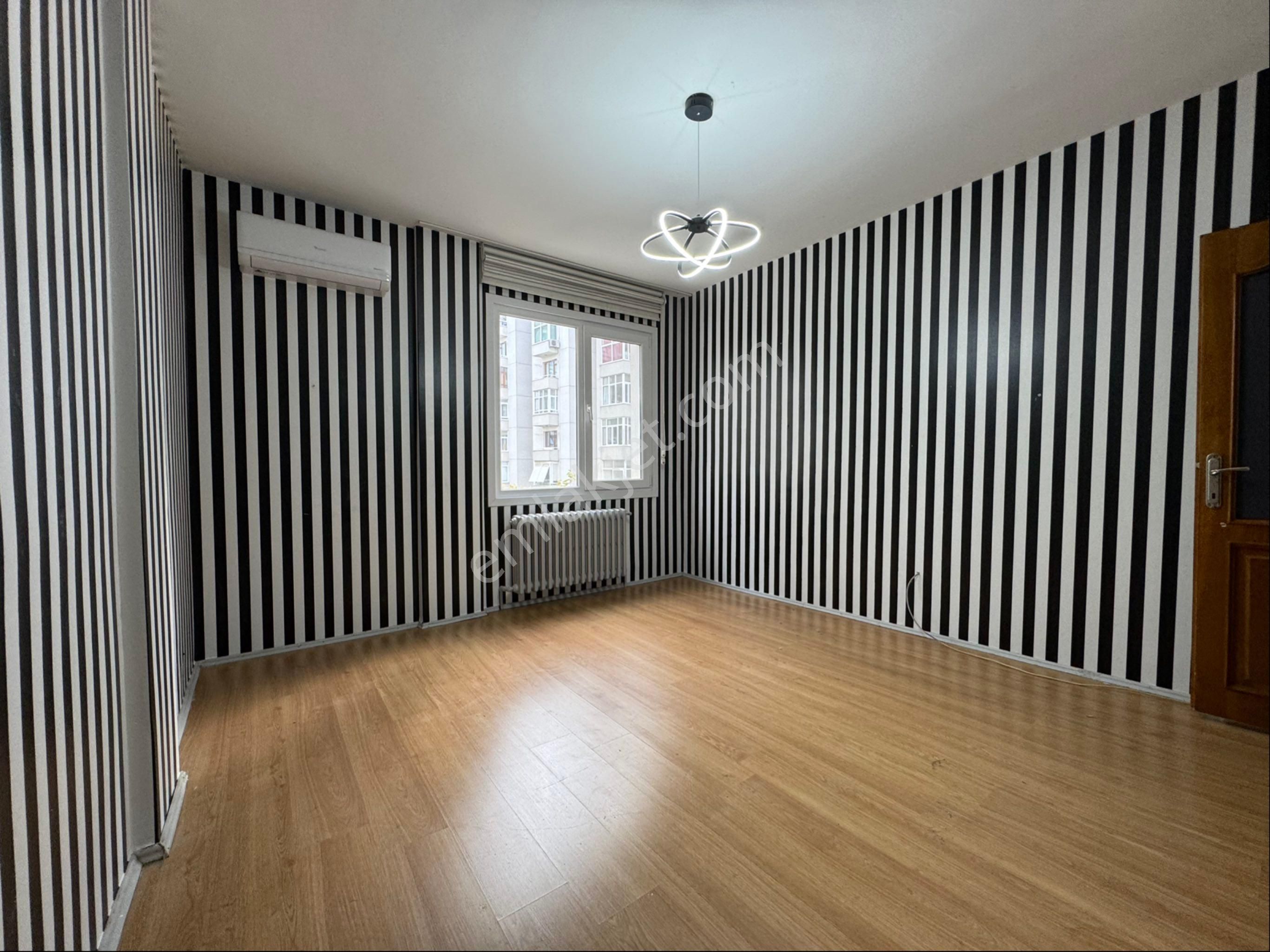 Minibüs Caddesine 3. Binada Asansörlü Otoparklı 3+1 95m2 Kiralık Daire - Görsel 19