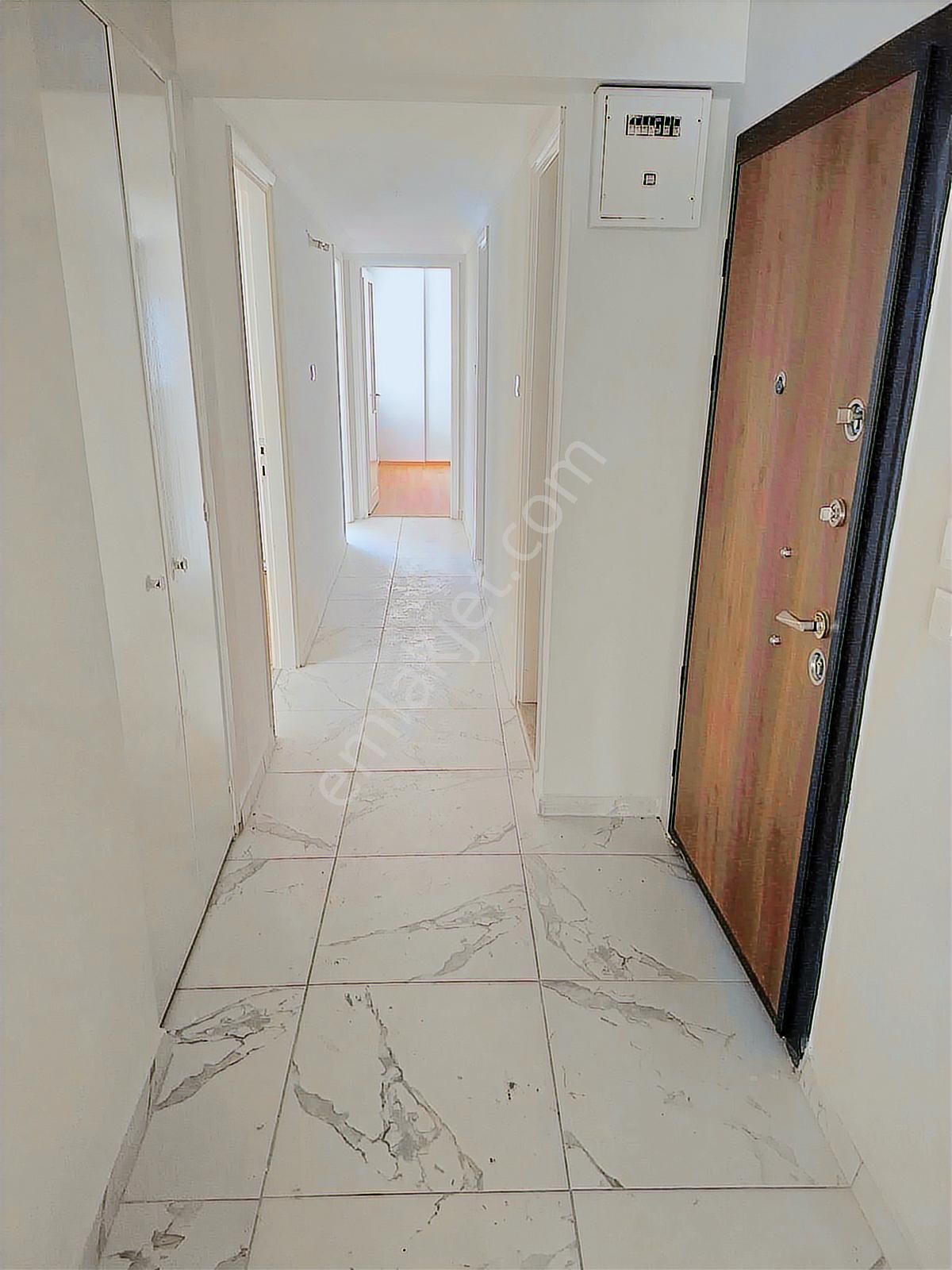 K.yaka Yuva Yanı Önü Açık Geniş Ferah Çift Cephe 3+1 145 M2 - Görsel 25