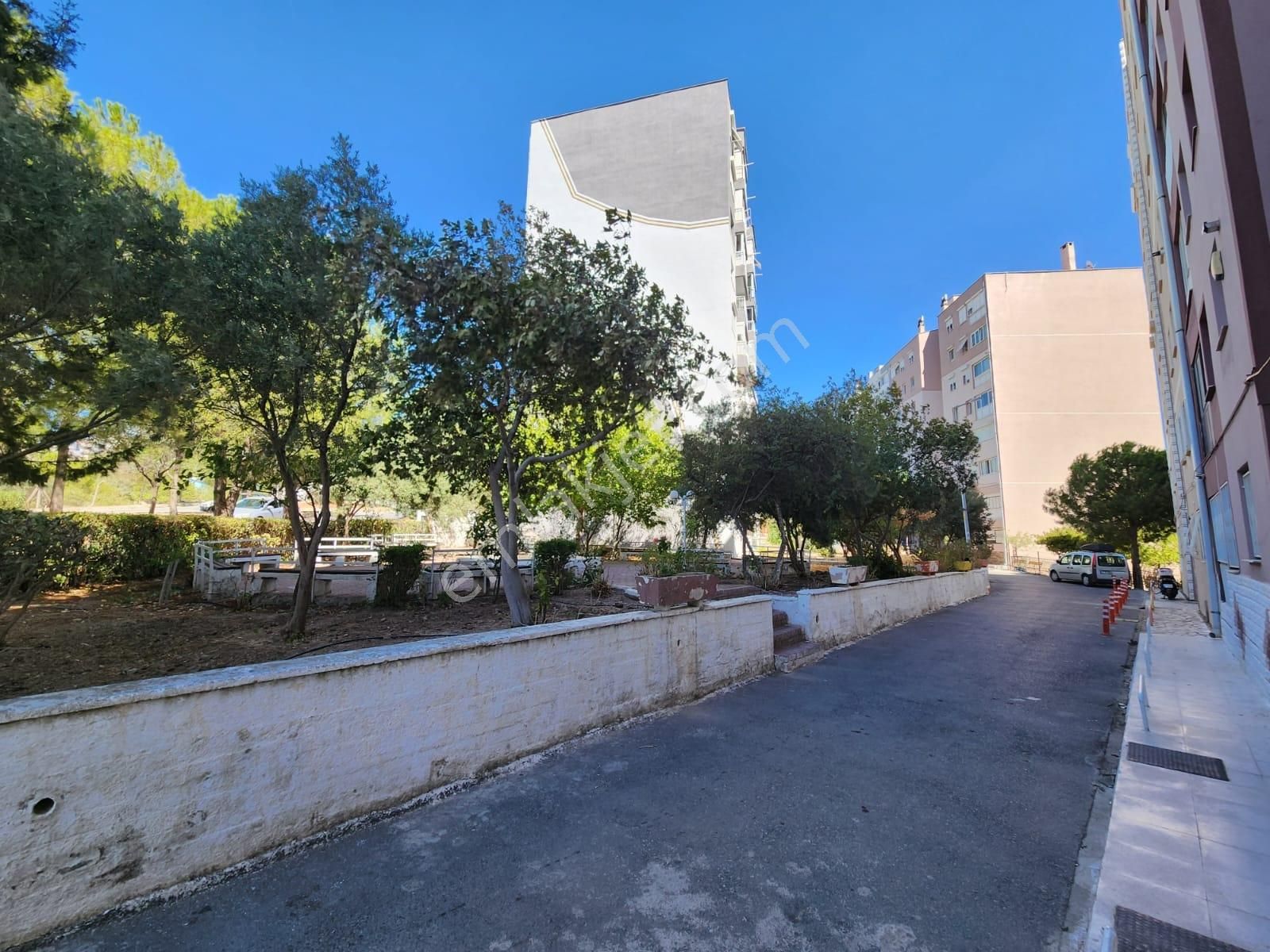 Egekent Sağlık Mensupları Sitesi Manzaralı D.gazlı 3+1 120 M2 - Görsel 33