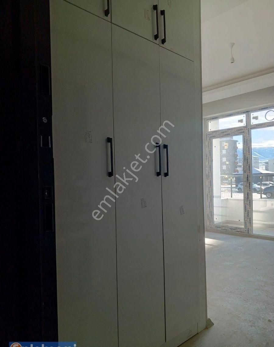 Emlaknomi 'den Toros Mah.yeni Yapı 1+1 Daire Satılık-94678 - Görsel 8