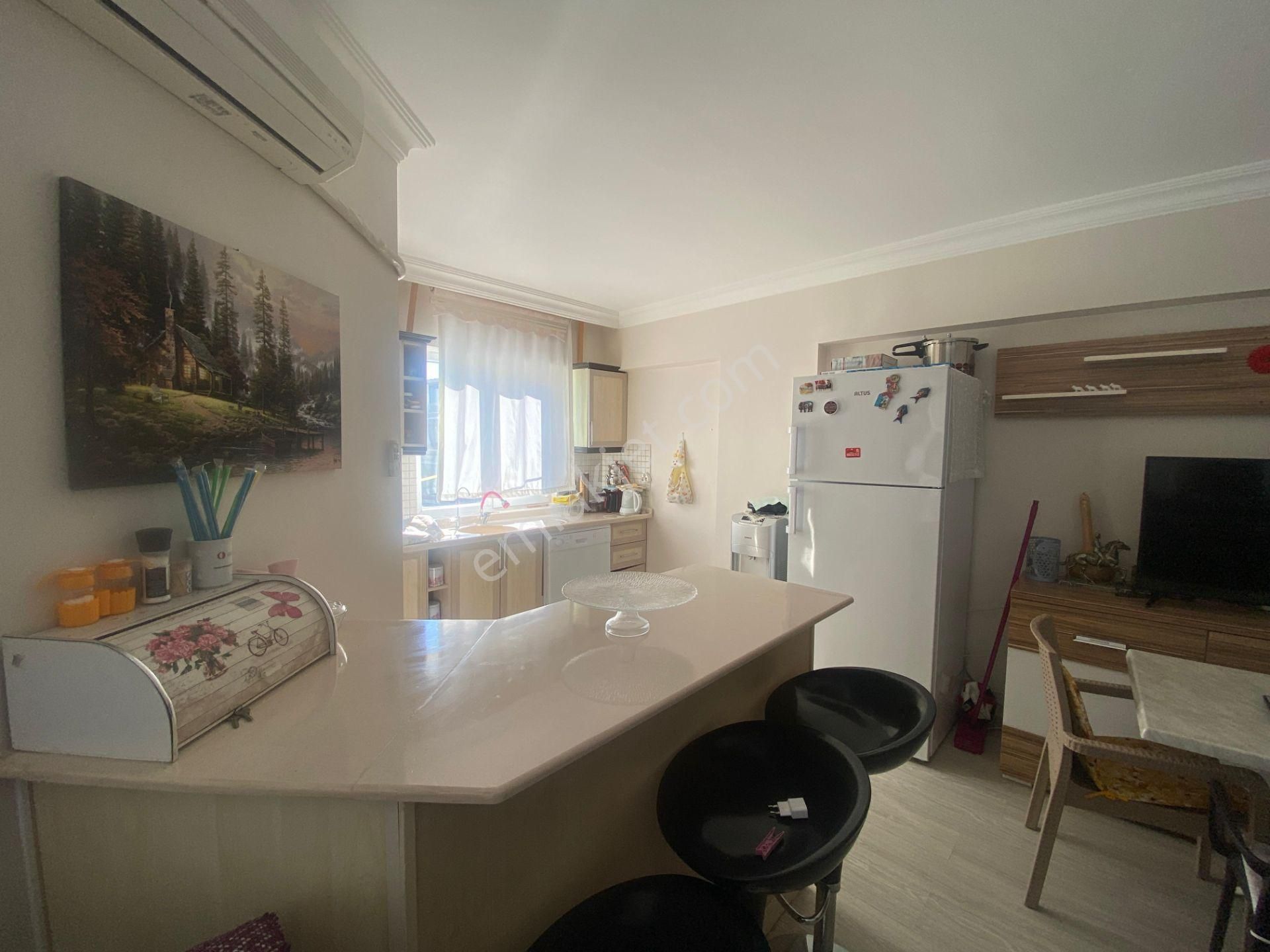 Didim Denize Yakın Site İçinde Geniş Balkonlu Eşyalı 2+1 Daire - Görsel 12