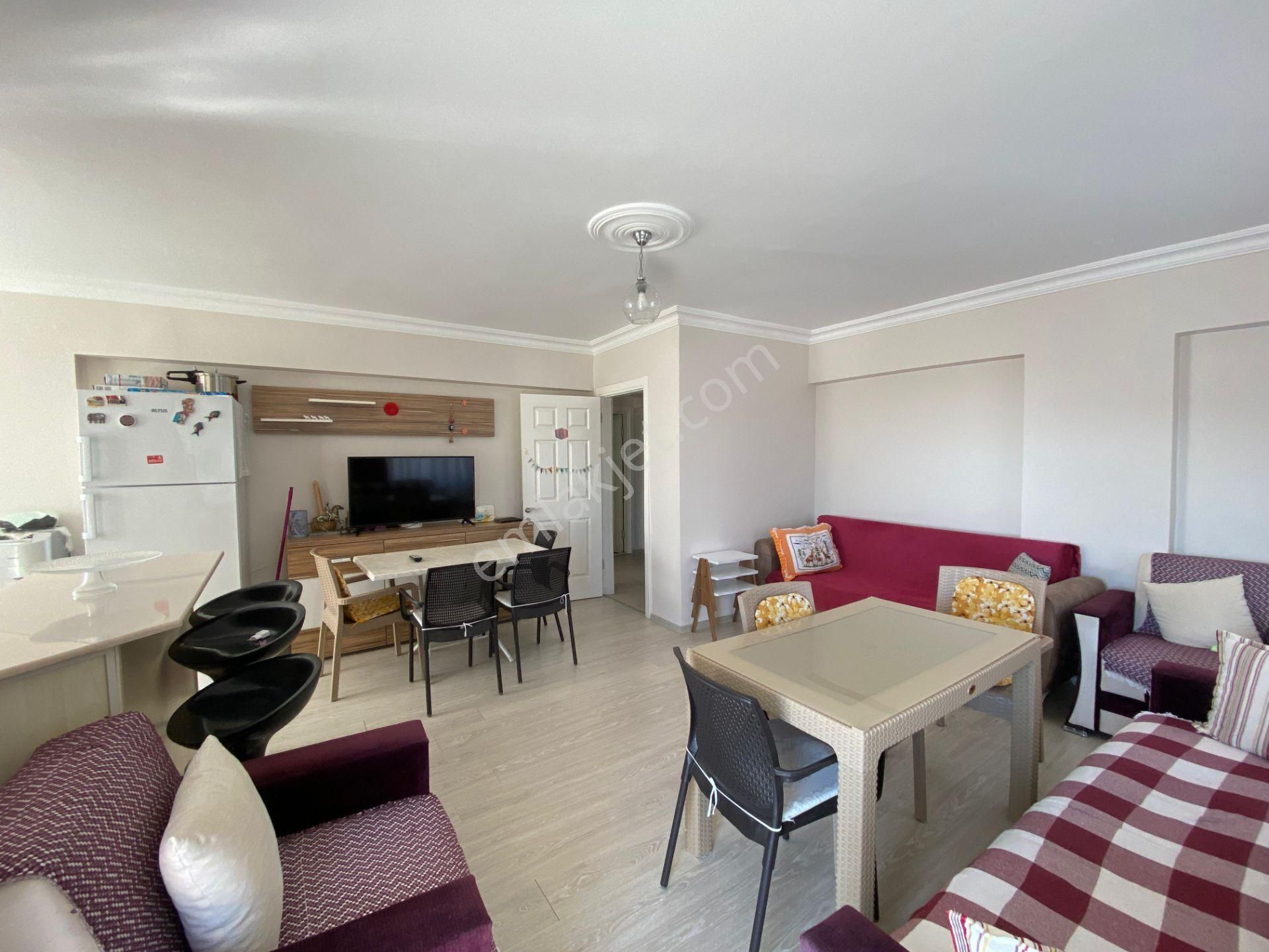 Didim Denize Yakın Site İçinde Geniş Balkonlu Eşyalı 2+1 Daire - Görsel 4