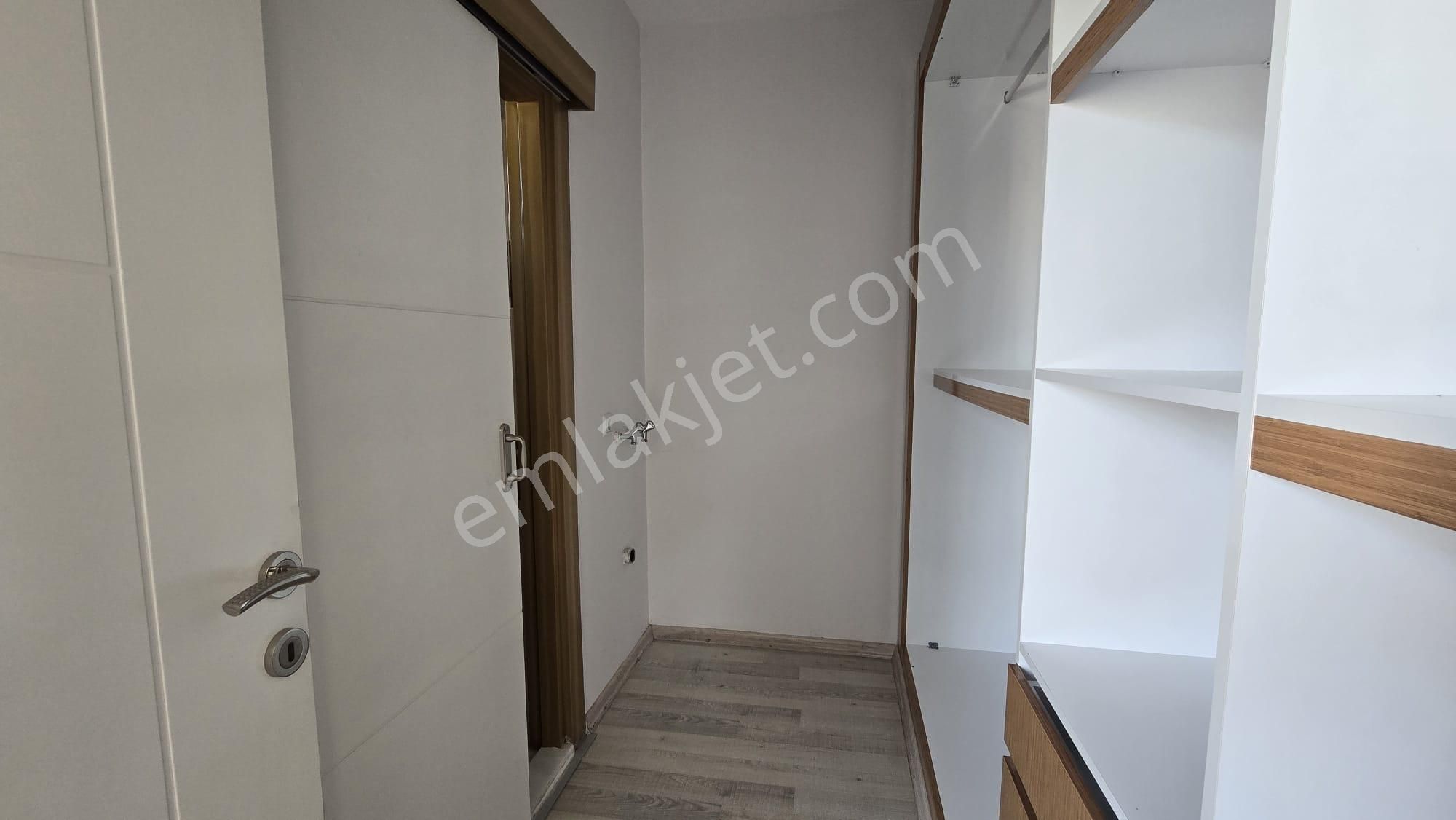 Arve'den İyi Lokasyon,geniş Site İçi Havuzlu,manzaralı 4+1 Daire - Görsel 23