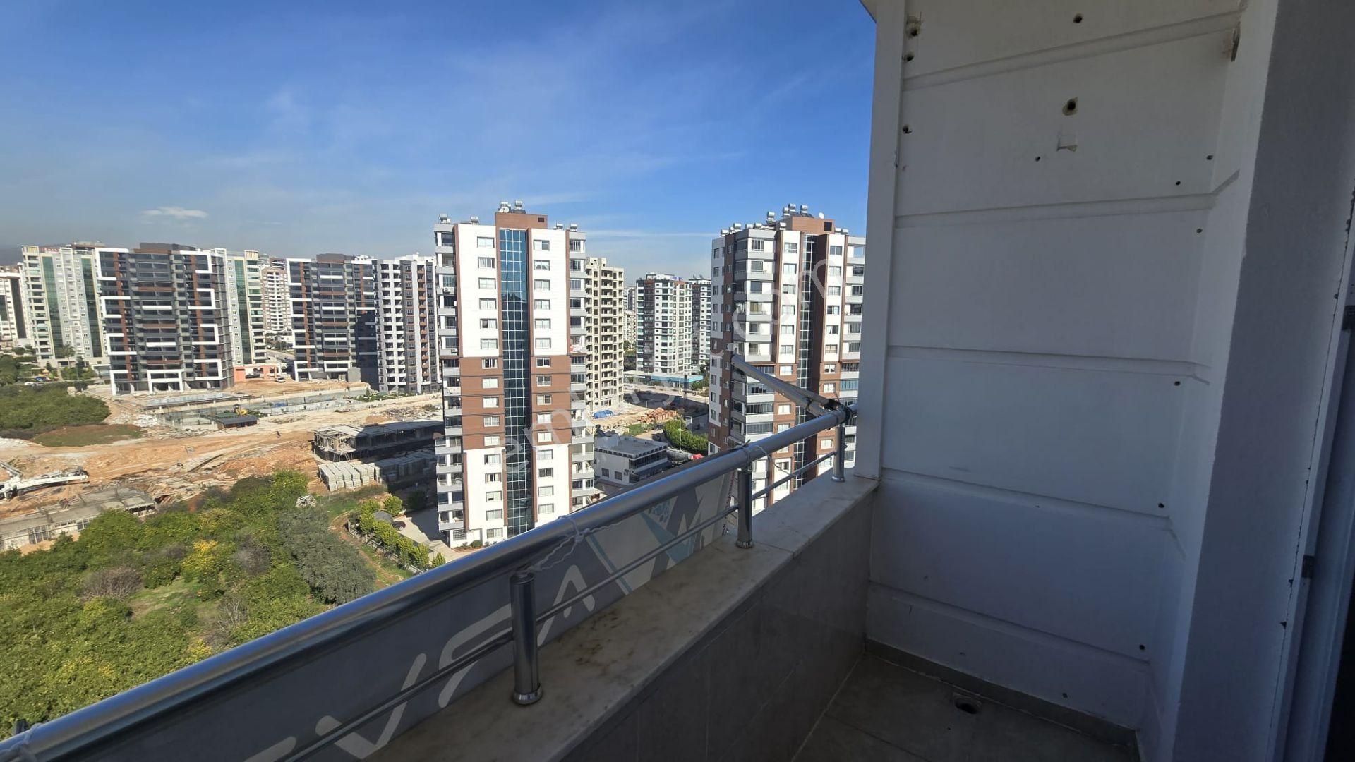 Arve'den İyi Lokasyon,geniş Site İçi Havuzlu,manzaralı 4+1 Daire - Görsel 25