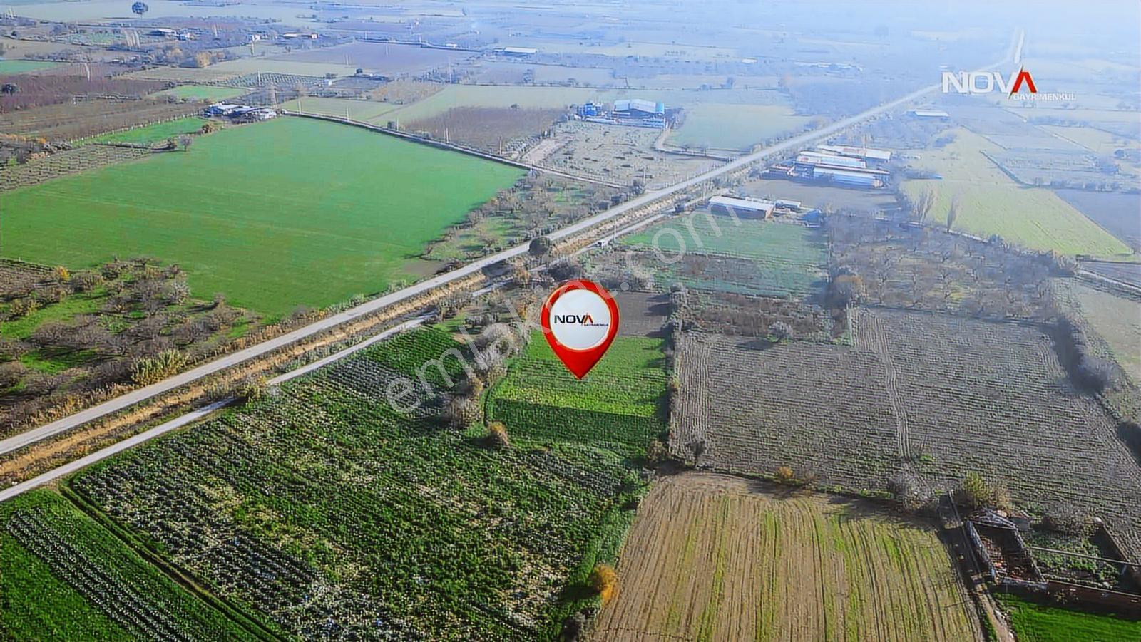 Nova'dan 2.mıntıkada Şehre Çok Yakın 4187 M2 Tarla - Görsel 9