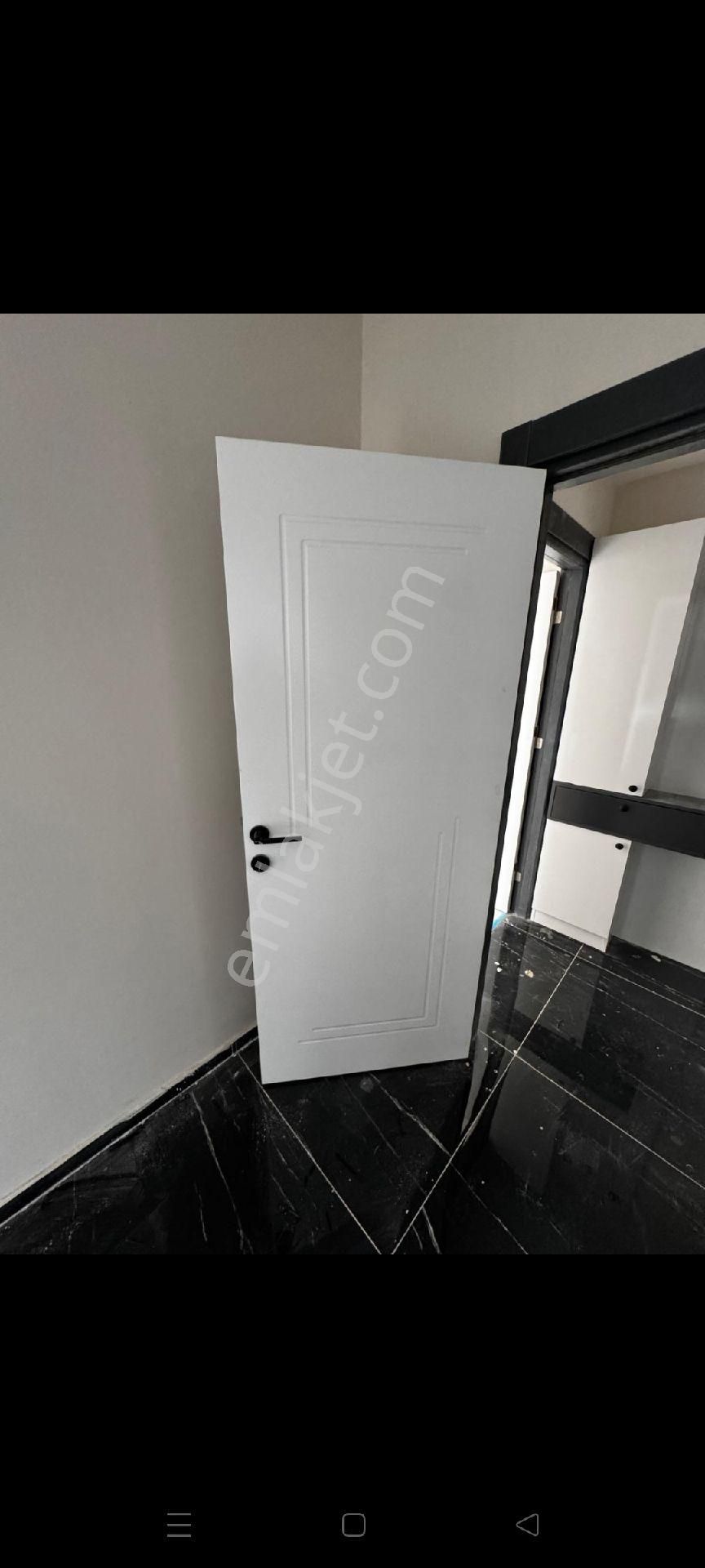 V. Karşıyakada 2+1 Havuzlu Sıfır Katta Kelepir Kaçırılmıcak Fiyat - Görsel 9