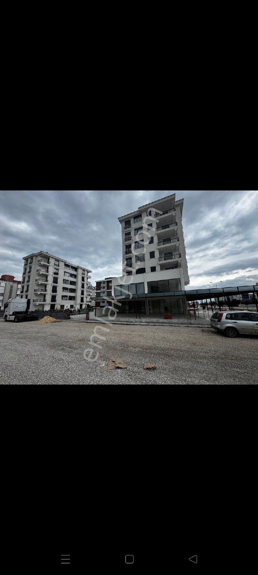 V. Karşıyakada 2+1 Havuzlu Sıfır Katta Kelepir Kaçırılmıcak Fiyat - Görsel 2