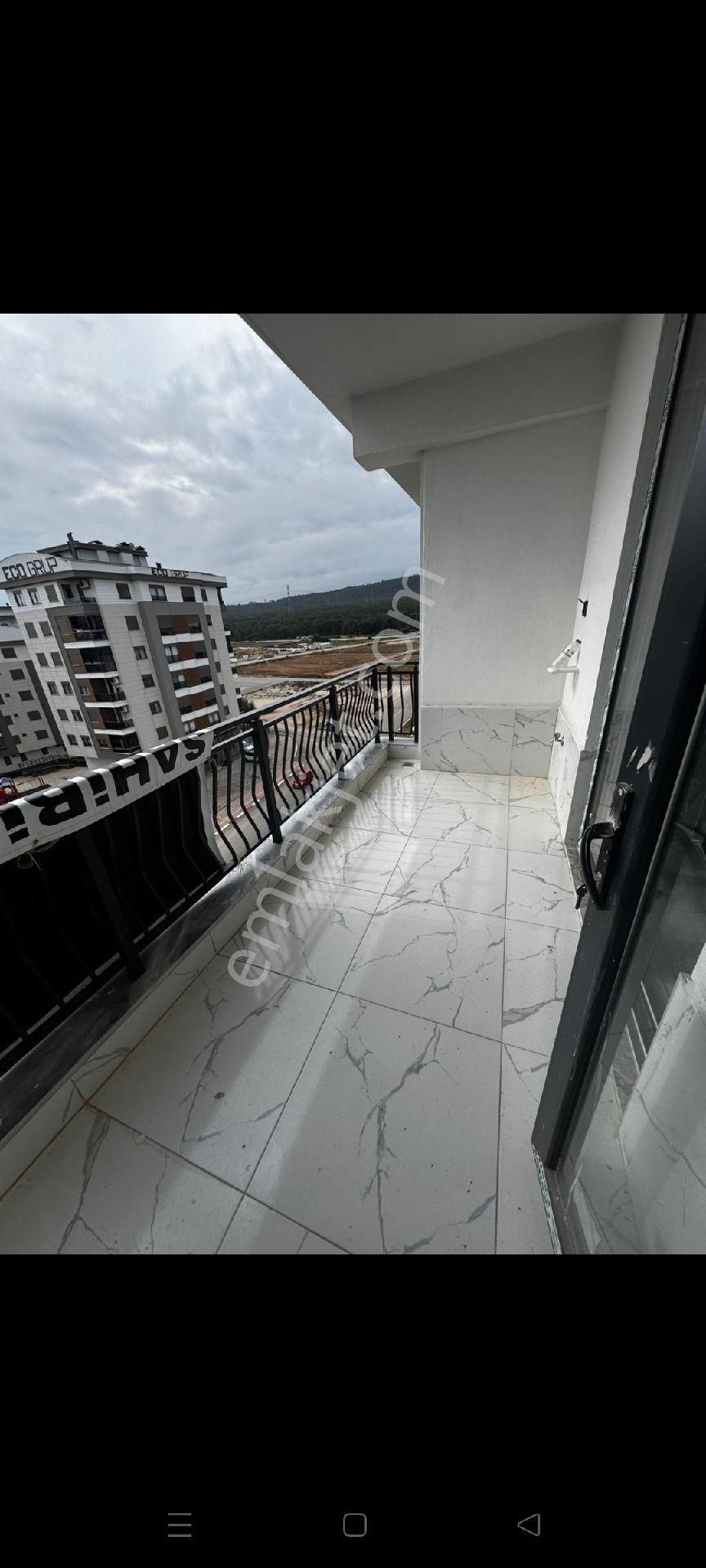 V. Karşıyakada 2+1 Havuzlu Sıfır Katta Kelepir Kaçırılmıcak Fiyat - Görsel 22