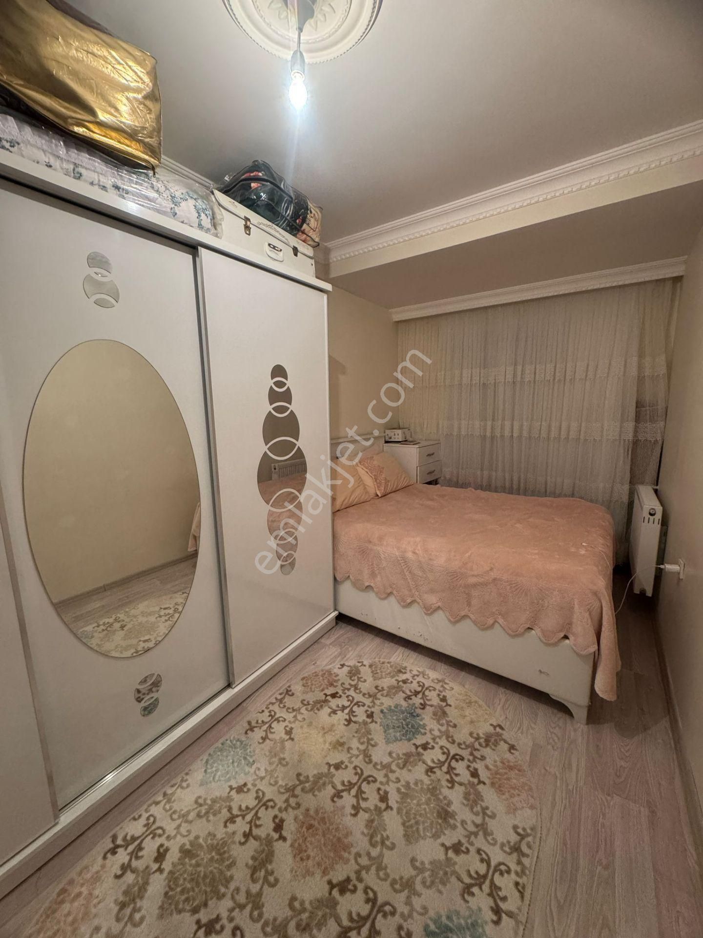 Esenyurt Mehterçeşme Mahallesinde Hazır Kira Getirili Daire ! - Görsel 4