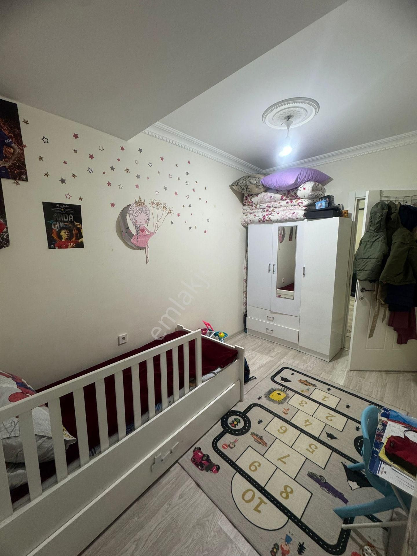 Esenyurt Mehterçeşme Mahallesinde Hazır Kira Getirili Daire ! - Görsel 7