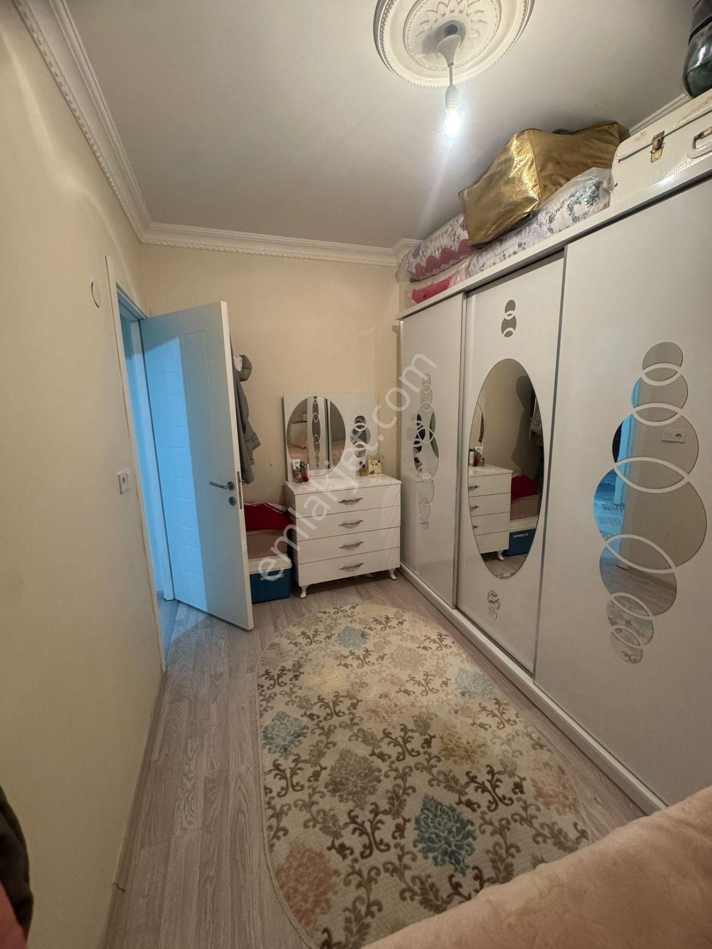 Esenyurt Mehterçeşme Mahallesinde Hazır Kira Getirili Daire ! - Görsel 5