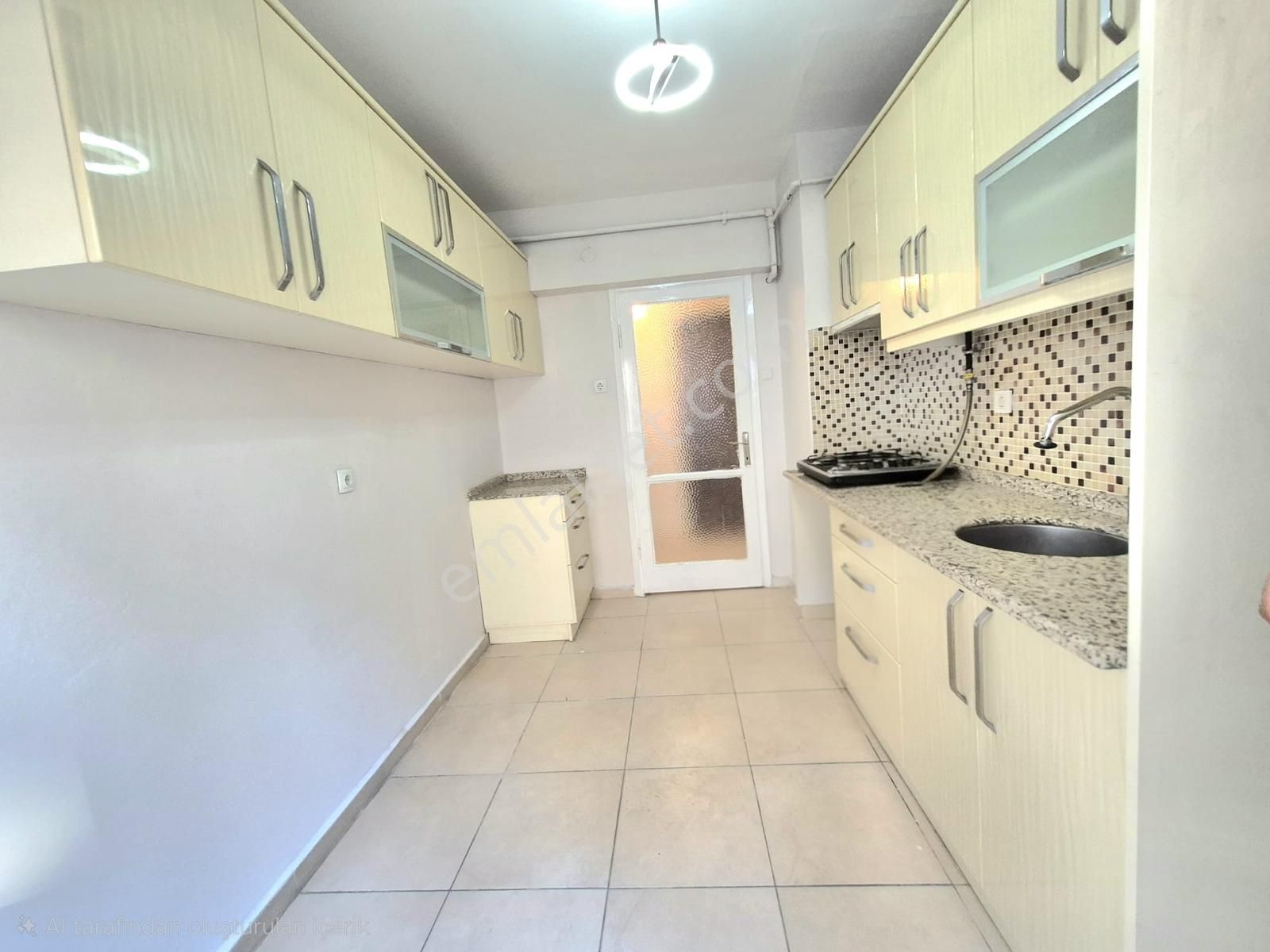 K.yaka Pazaryeri Ve Lise Yakını Köşe D.gazlı 3+1 140 M2 - Görsel 8