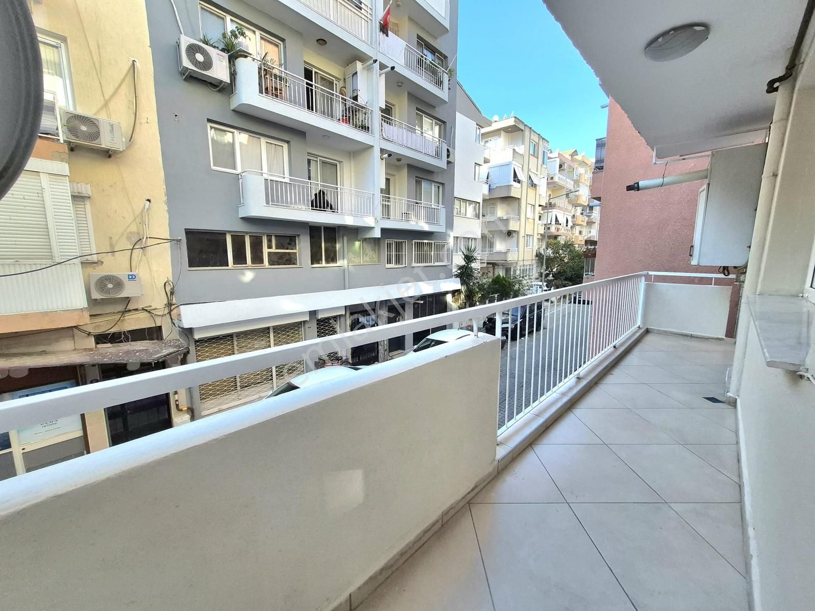 K.yaka Pazaryeri Ve Lise Yakını Köşe D.gazlı 3+1 140 M2 - Görsel 21