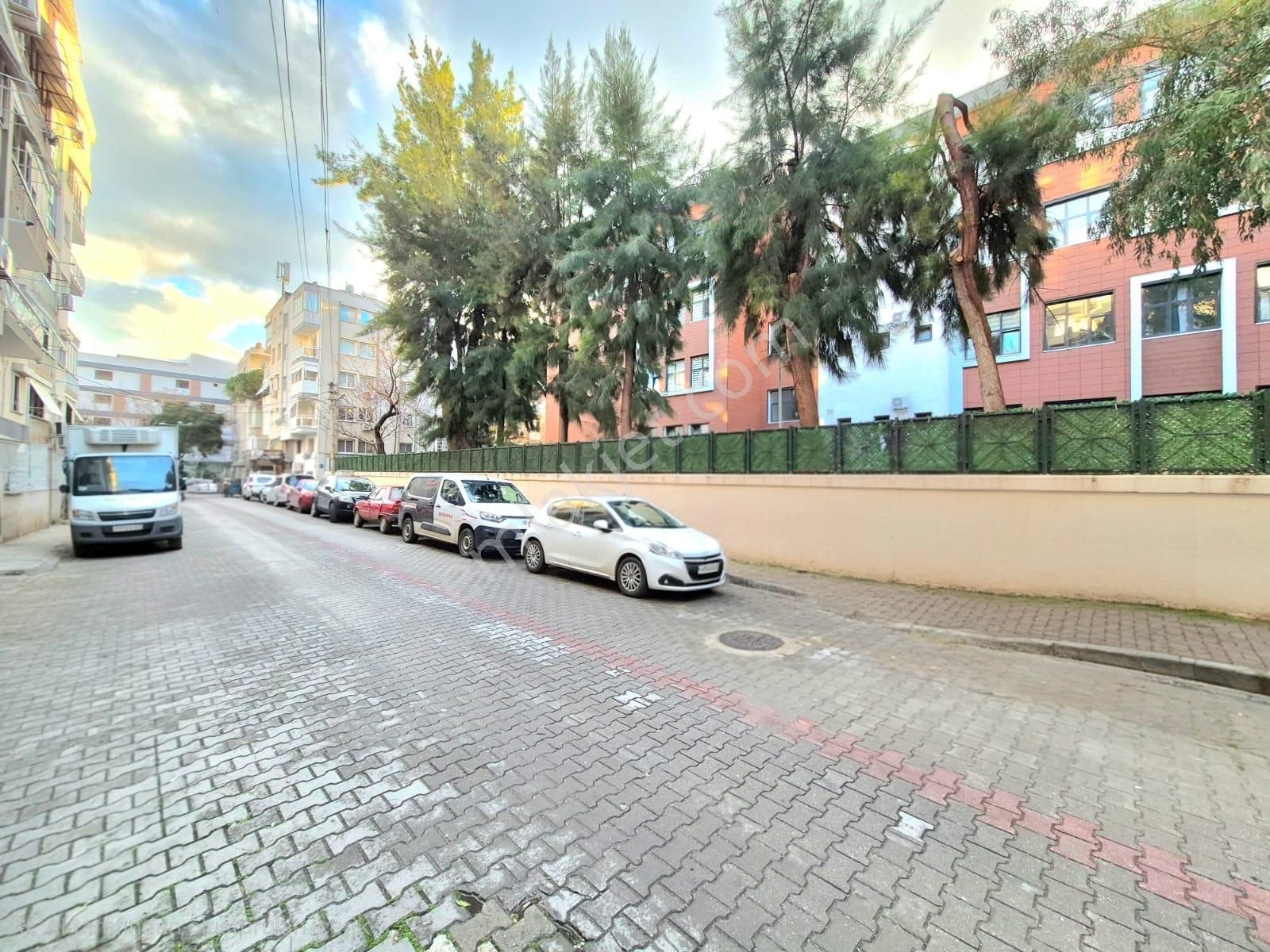 K.yaka Lisesi Yanı Merkezi Konum D.gazlı Dubleks 3+1 150 M2 - Görsel 6