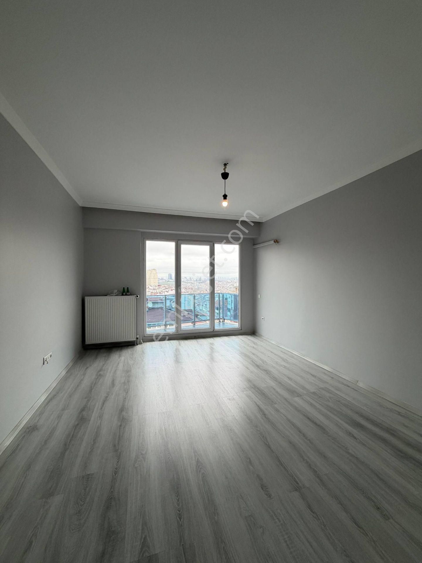 Beylikdüzü Cumhuriyet Mahallesi 2+1 100 M² Kiralık Boş Daire Site İçerisinde Metrobüse 15 Dk. Yürüme - Görsel 4