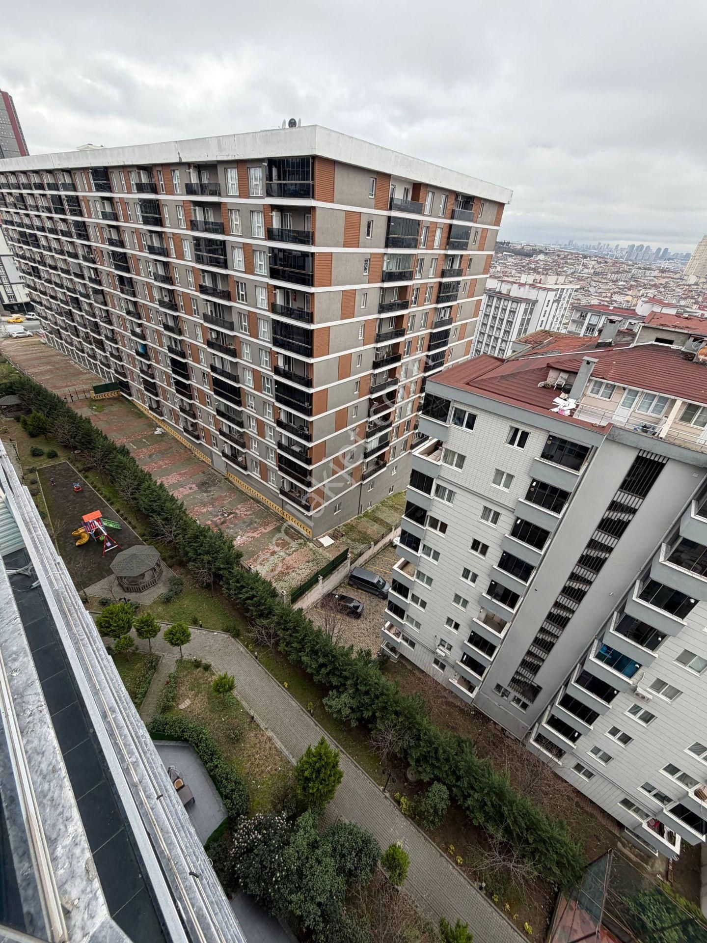 Beylikdüzü Cumhuriyet Mahallesi 2+1 100 M² Kiralık Boş Daire Site İçerisinde Metrobüse 15 Dk. Yürüme - Görsel 10