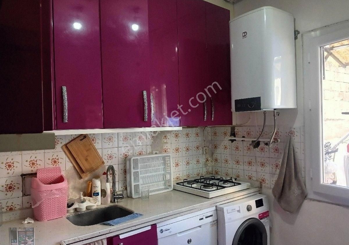 Akyol Gayrimenkul Den Satlık Katdan Bölme Daire Bey Mahallesinde Sobalı 2+1 - Görsel 2