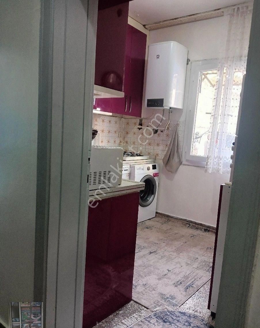 Akyol Gayrimenkul Den Satlık Katdan Bölme Daire Bey Mahallesinde Sobalı 2+1