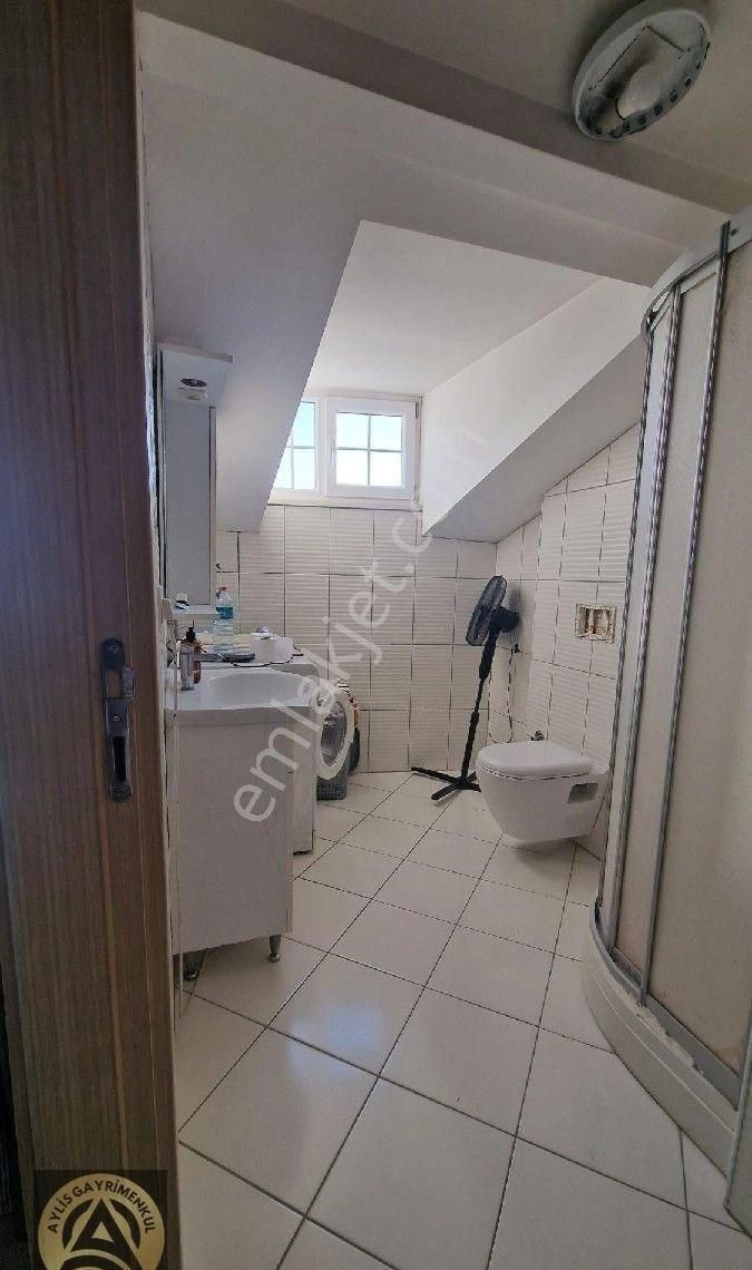 Kağıthane Çeliktepe Mahallesinde Dubleks 1+1 Satılık Daire. - Görsel 11