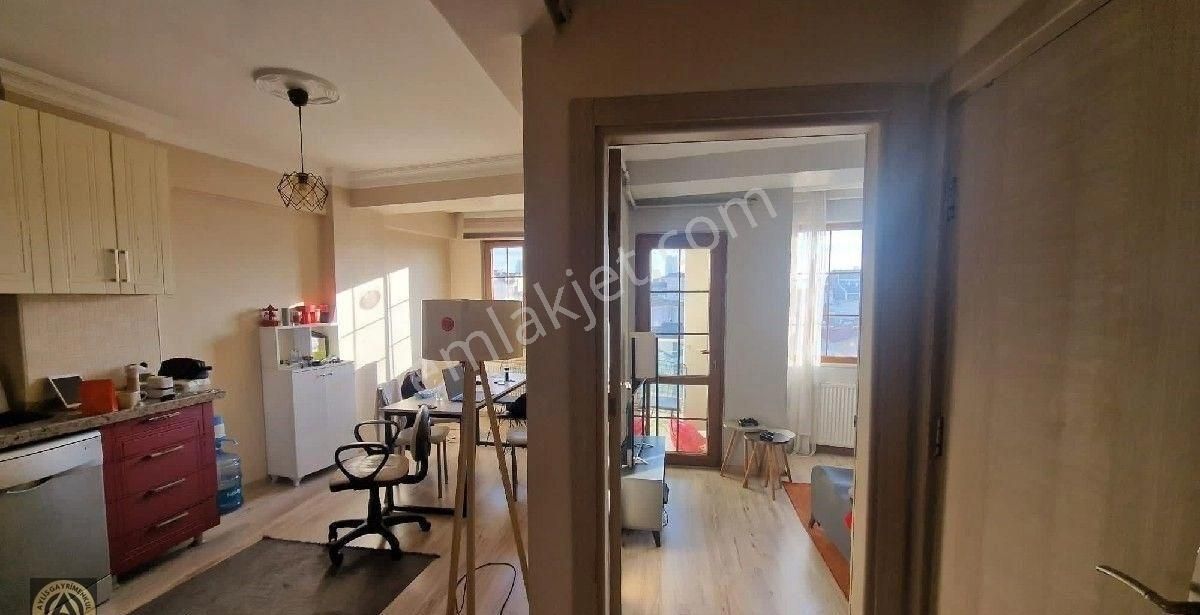 Kağıthane Çeliktepe Mahallesinde Dubleks 1+1 Satılık Daire. - Görsel 20