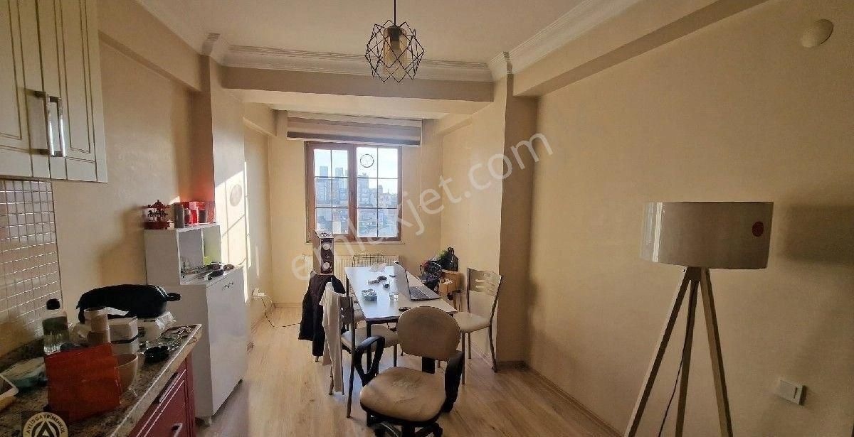 Kağıthane Çeliktepe Mahallesinde Dubleks 1+1 Satılık Daire. - Görsel 23