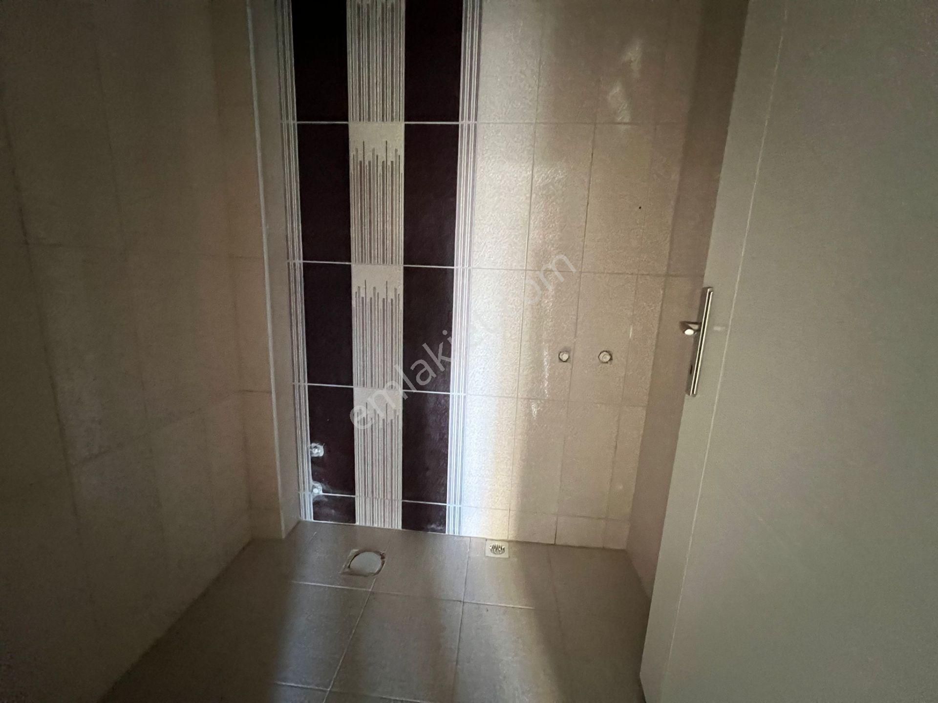 Roma' Dan Esentepe Mahallesi' Nde Kiralık Daire - Görsel 14