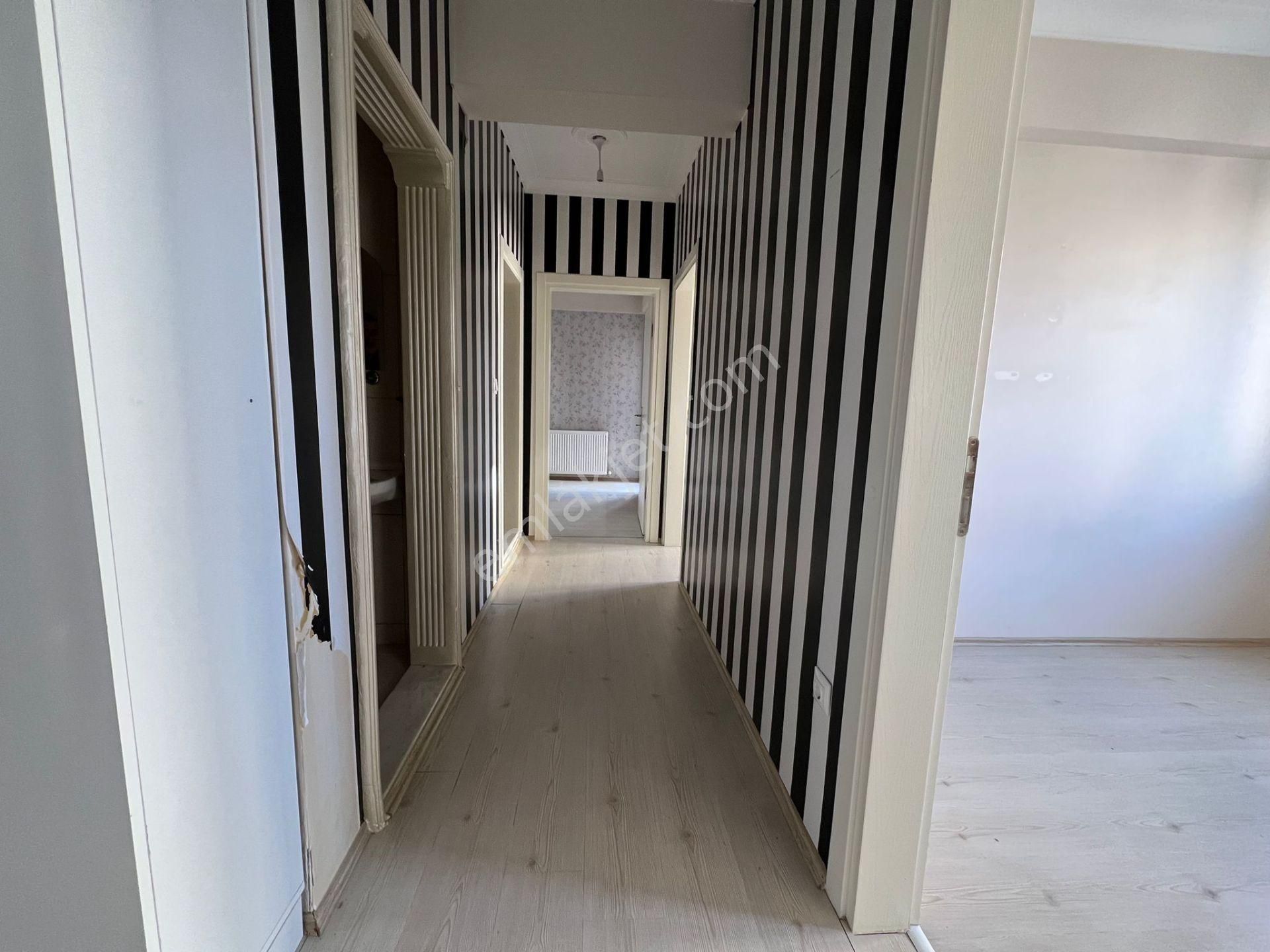 Roma' Dan Esentepe Mahallesi' Nde Kiralık Daire - Görsel 10