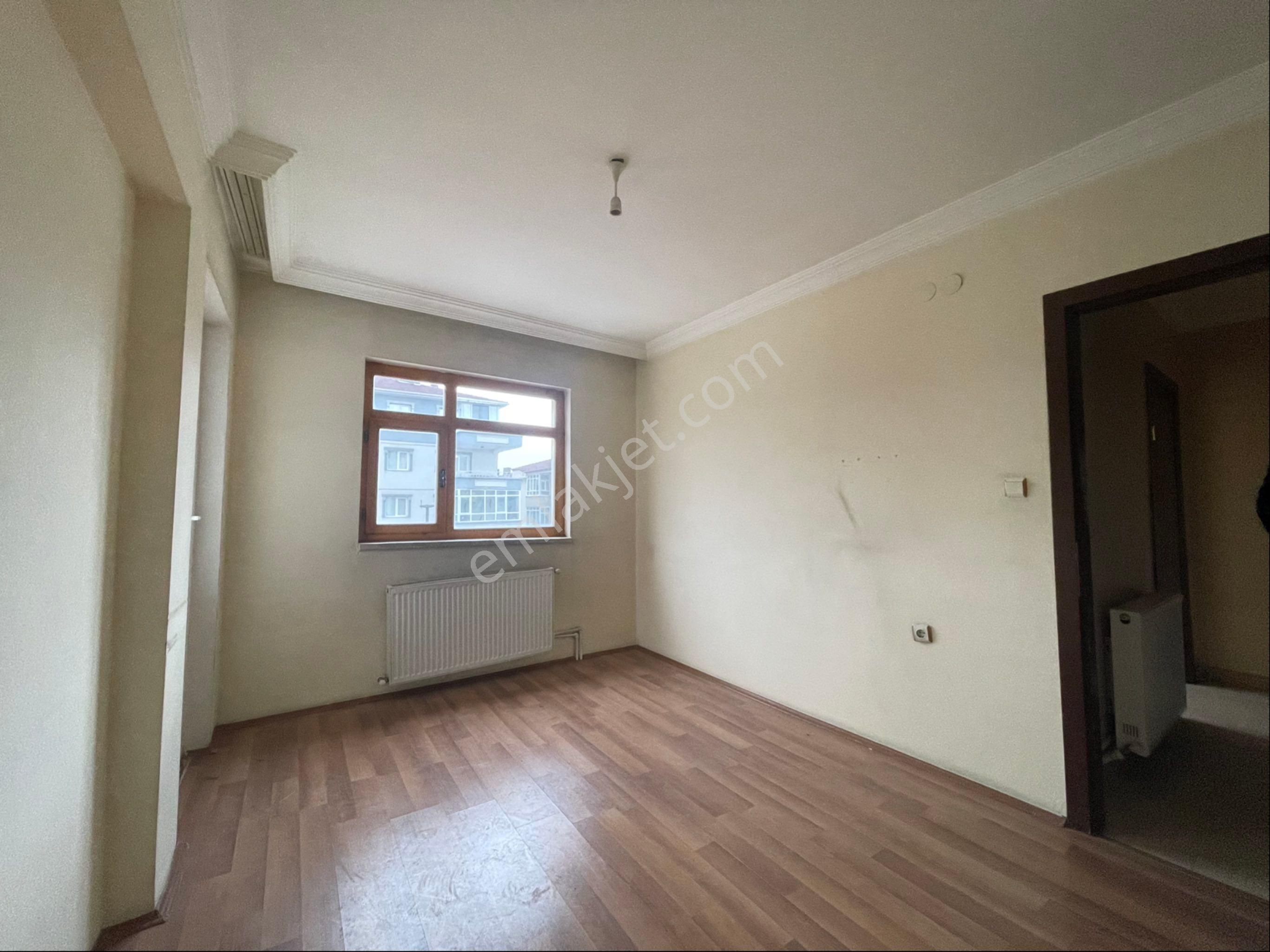 3 + 1 Sincan Yaşar Kemal Caddesi Üzerinde Malazgirt Mahallesi Köşebaşı Kiralık Asansörlü Daire - Görsel 7