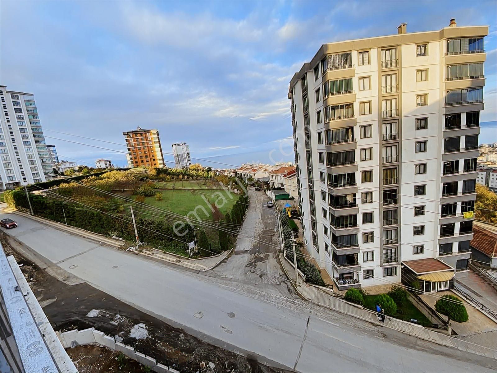 4+1 Lüx Daire Deniz Manzaralı 19 Mayıs Bulvarına Cephe - Görsel 10