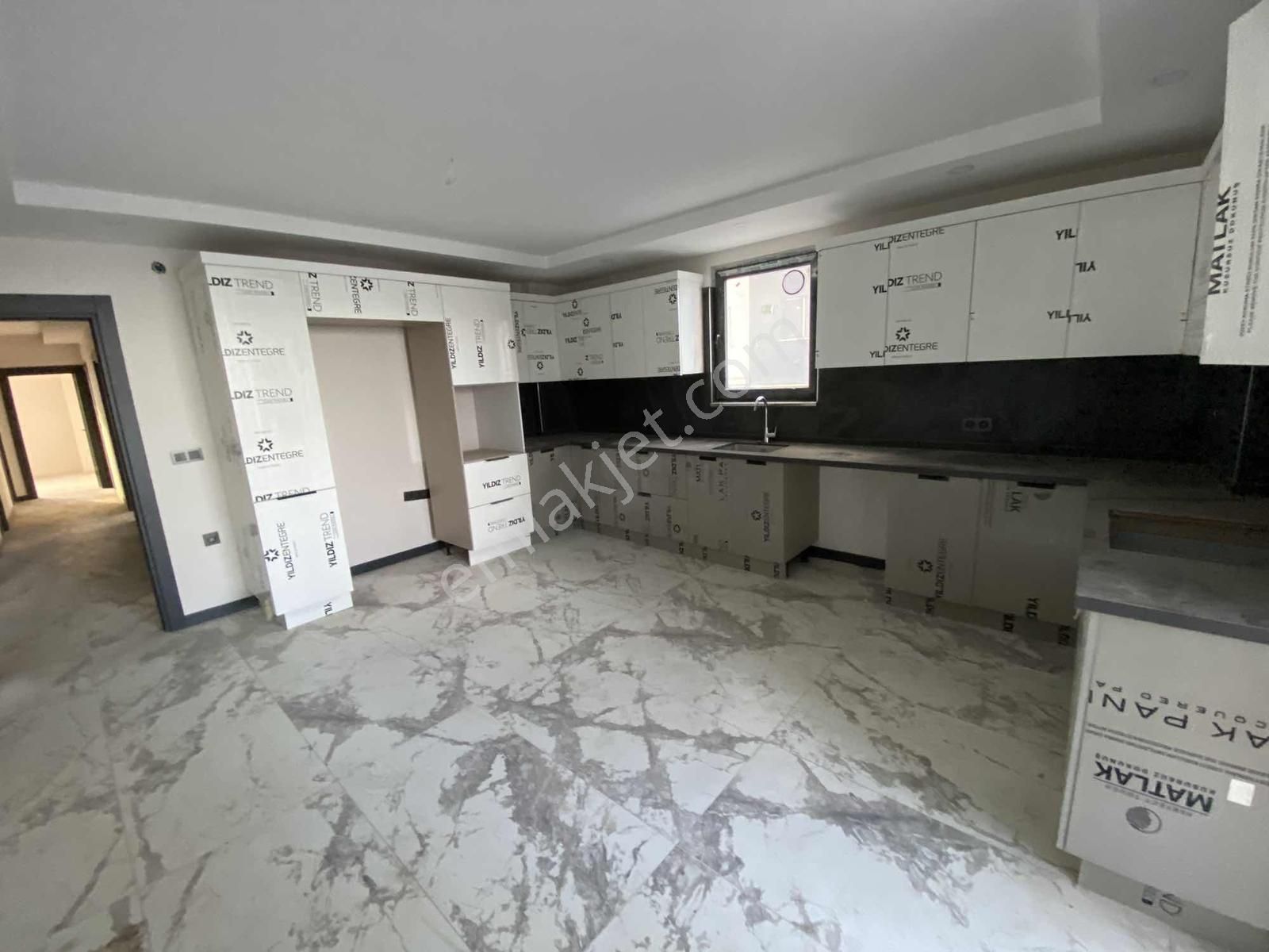 4+1 Lüx Daire Deniz Manzaralı 19 Mayıs Bulvarına Cephe - Görsel 5