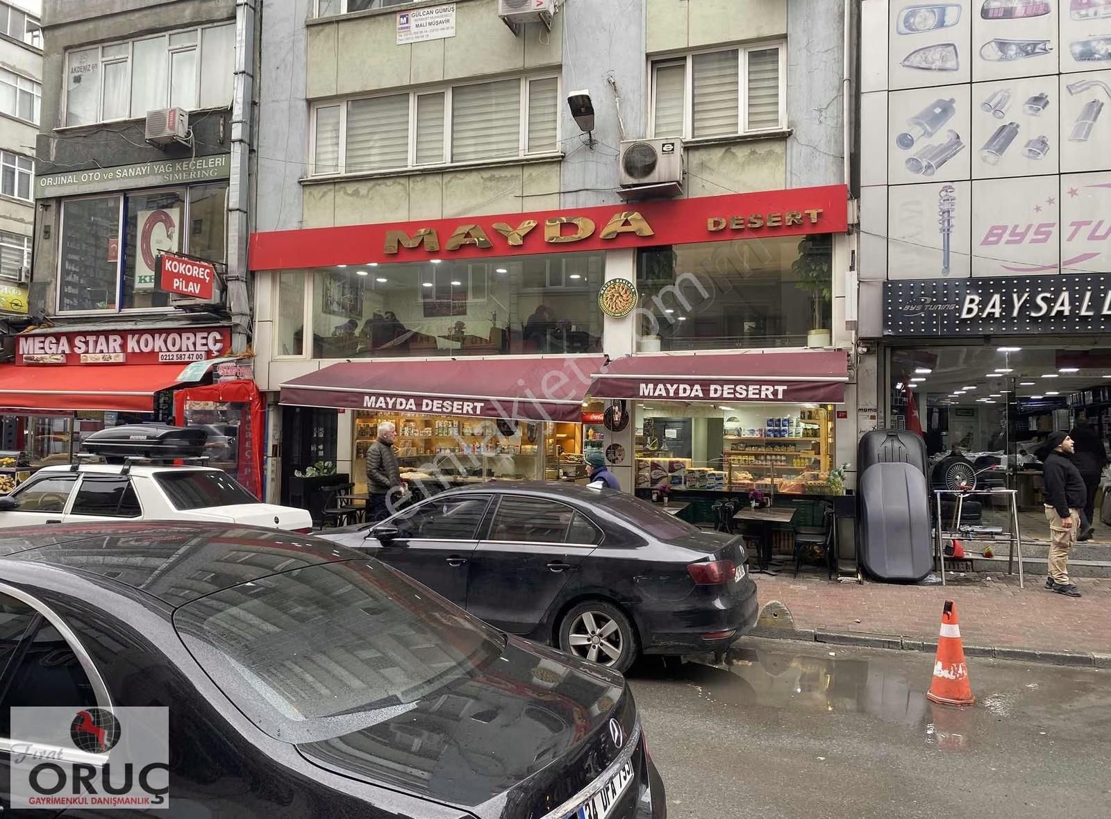 İstanbul Aksarayda Satılık 3 Katlı Dükan