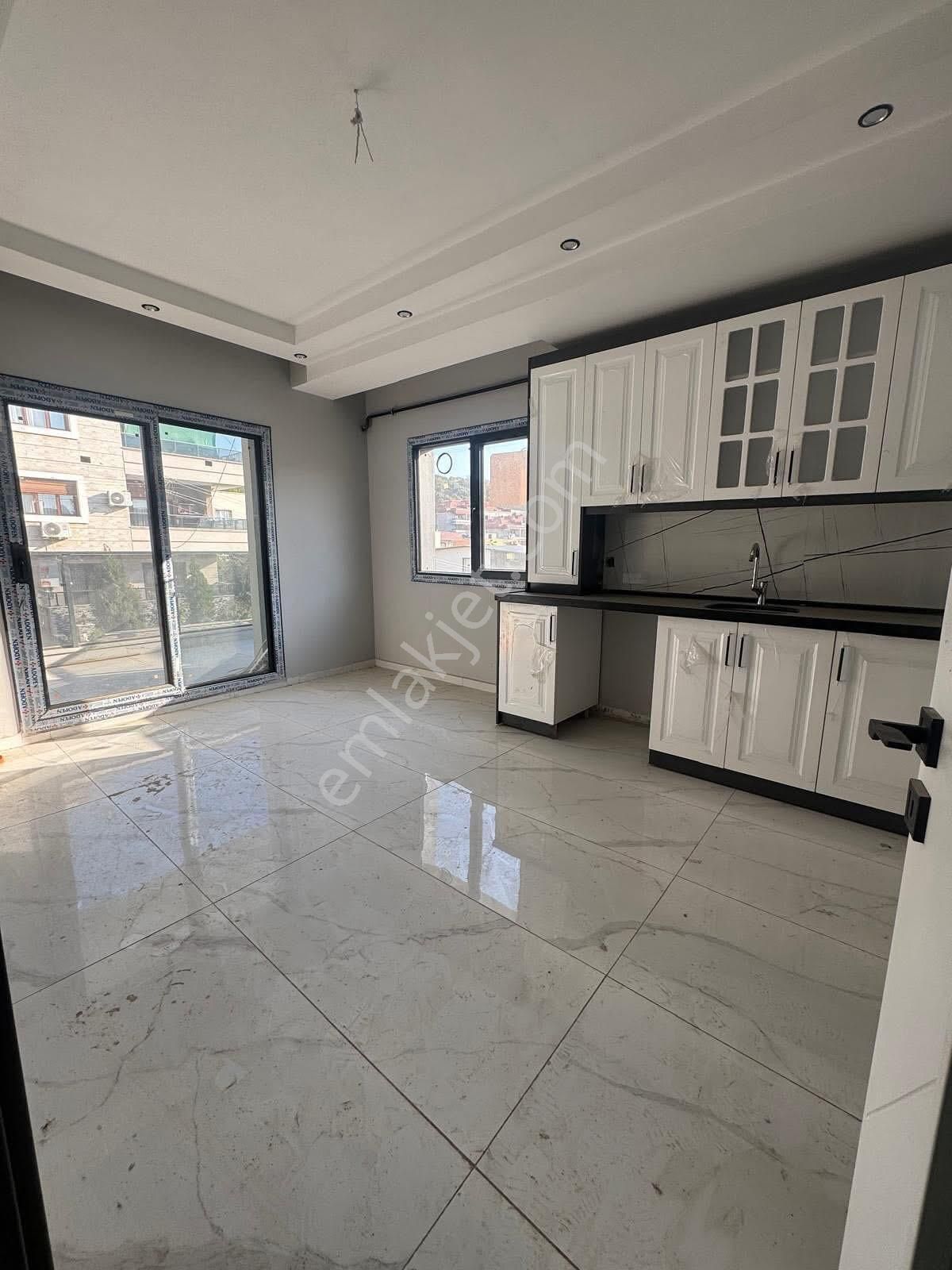 Turgutlu Eymen Emlak'tan Ergenekon Mhde Arakat 155 M² 3+1 Satılık Sıfır Daire - Görsel 2