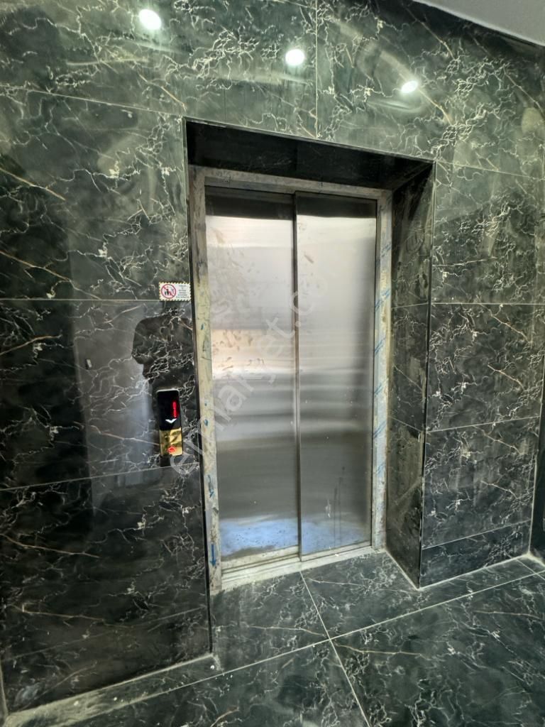 Ayanoğlu Mahallesi 2+1 Tramwaya Yakın Yatırıma Uygun Daire - Görsel 21