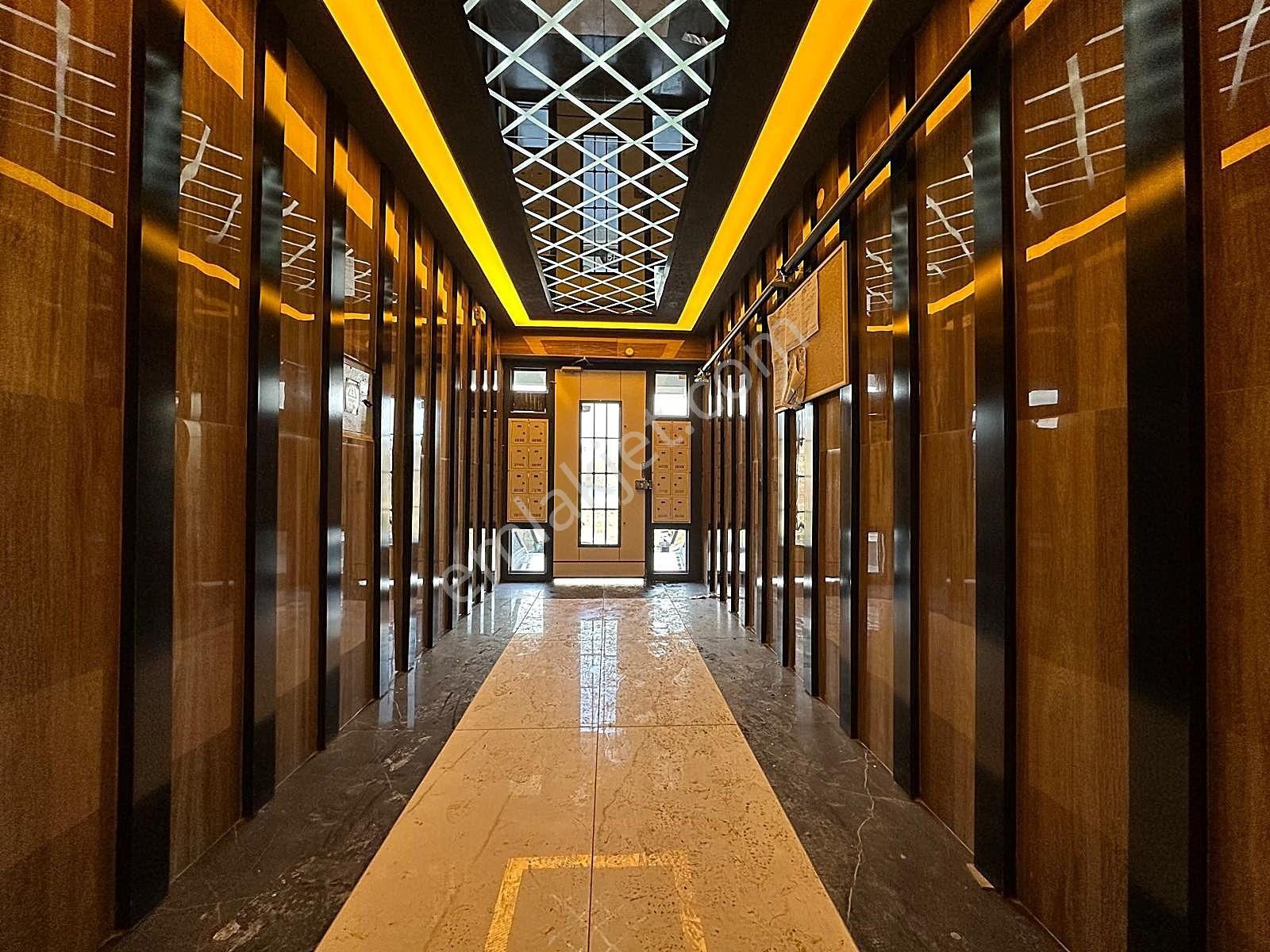 Karşıyaka'da 3+1 Cadde Yakını Full+ Full Yapılı Kaçırılmacak Fırsat - Görsel 33