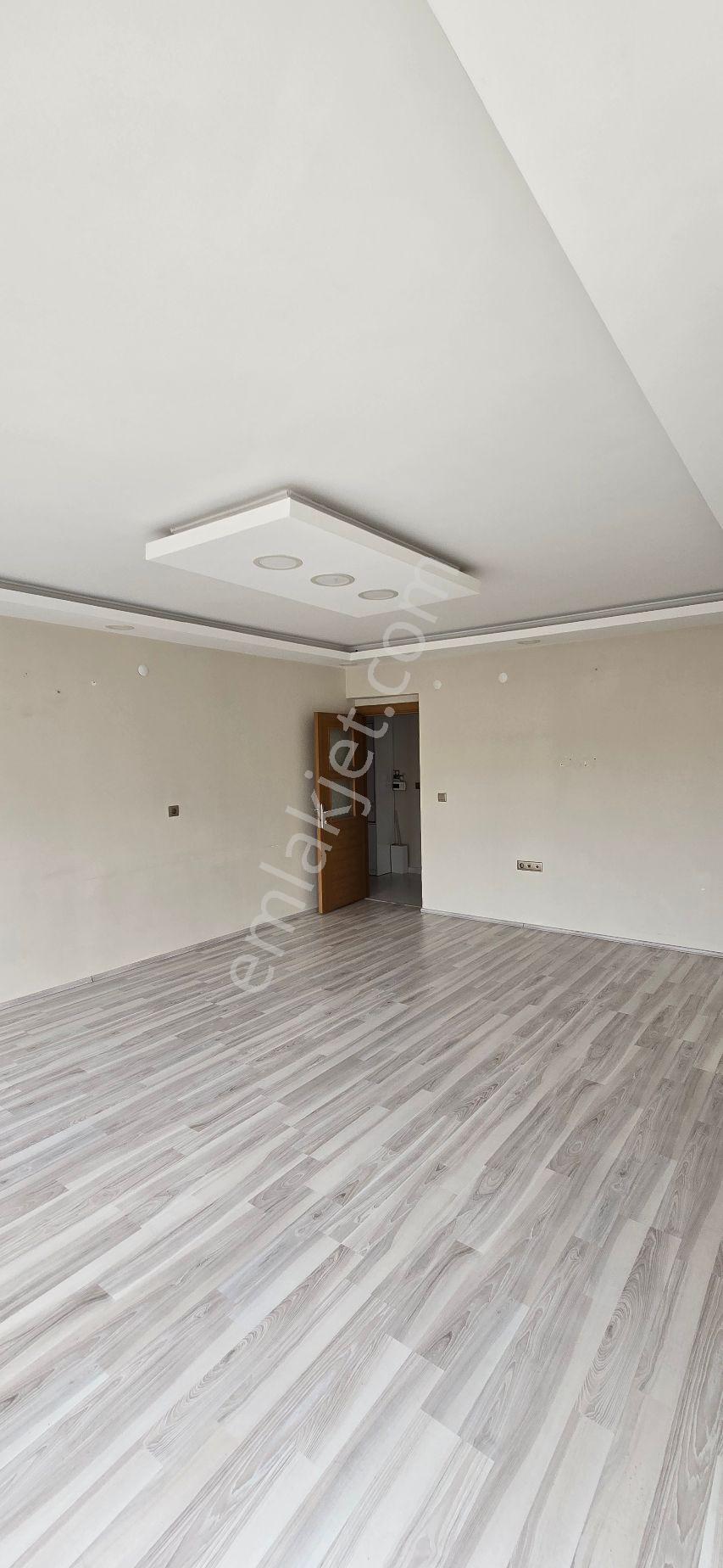 Sivas Merkez M.akif Ersoy Mah. 3+1 Kiralık Daire - Görsel 3