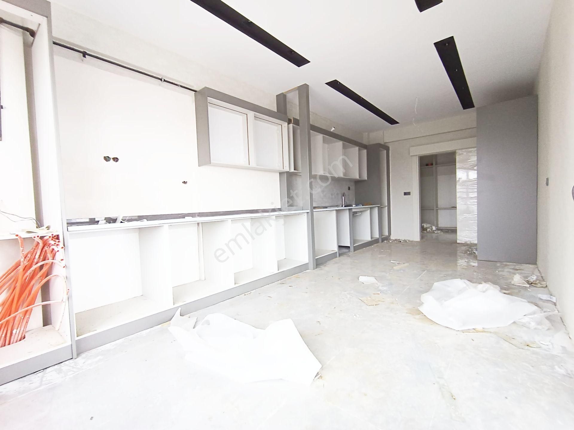 Alpaslan1'de Geniş Mutfak Arayanlara Özel!kat Seçenekli Sıfır Ultralüx 3.5+1