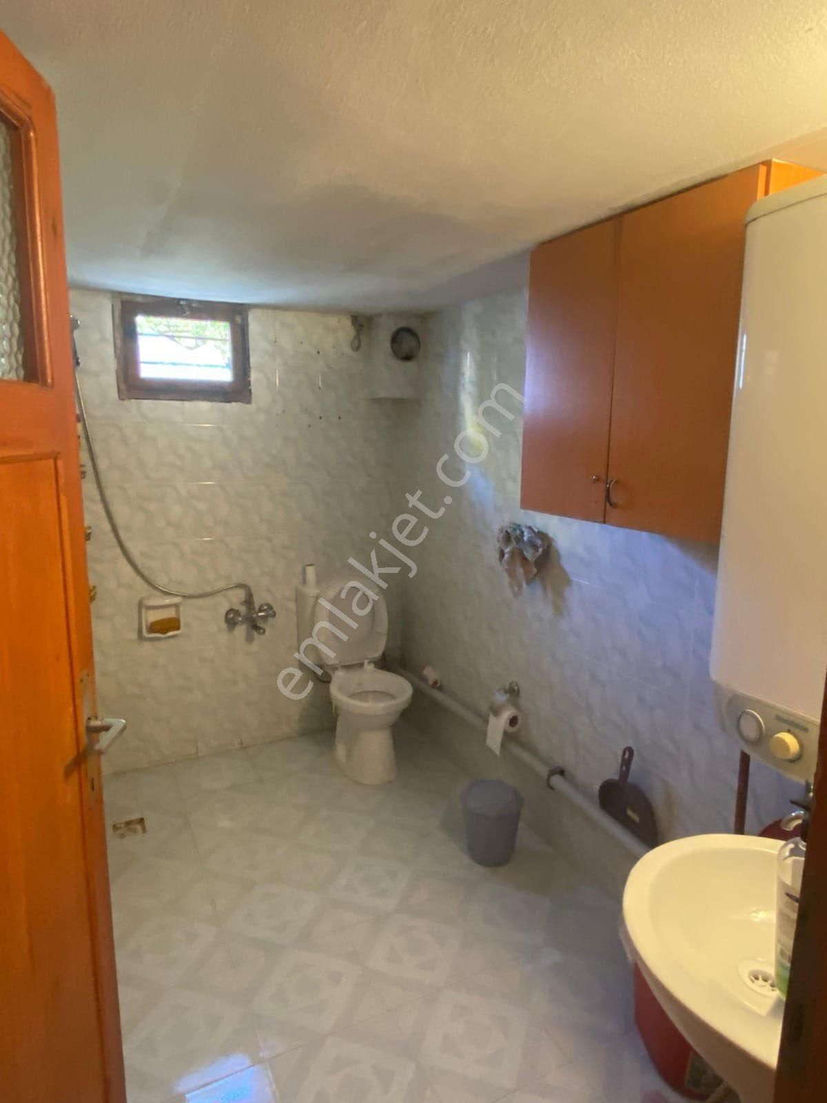 Barış Mah.’de Güneş Alan 3+1 Kapalı Mutfak Kiralık Daire - Görsel 9