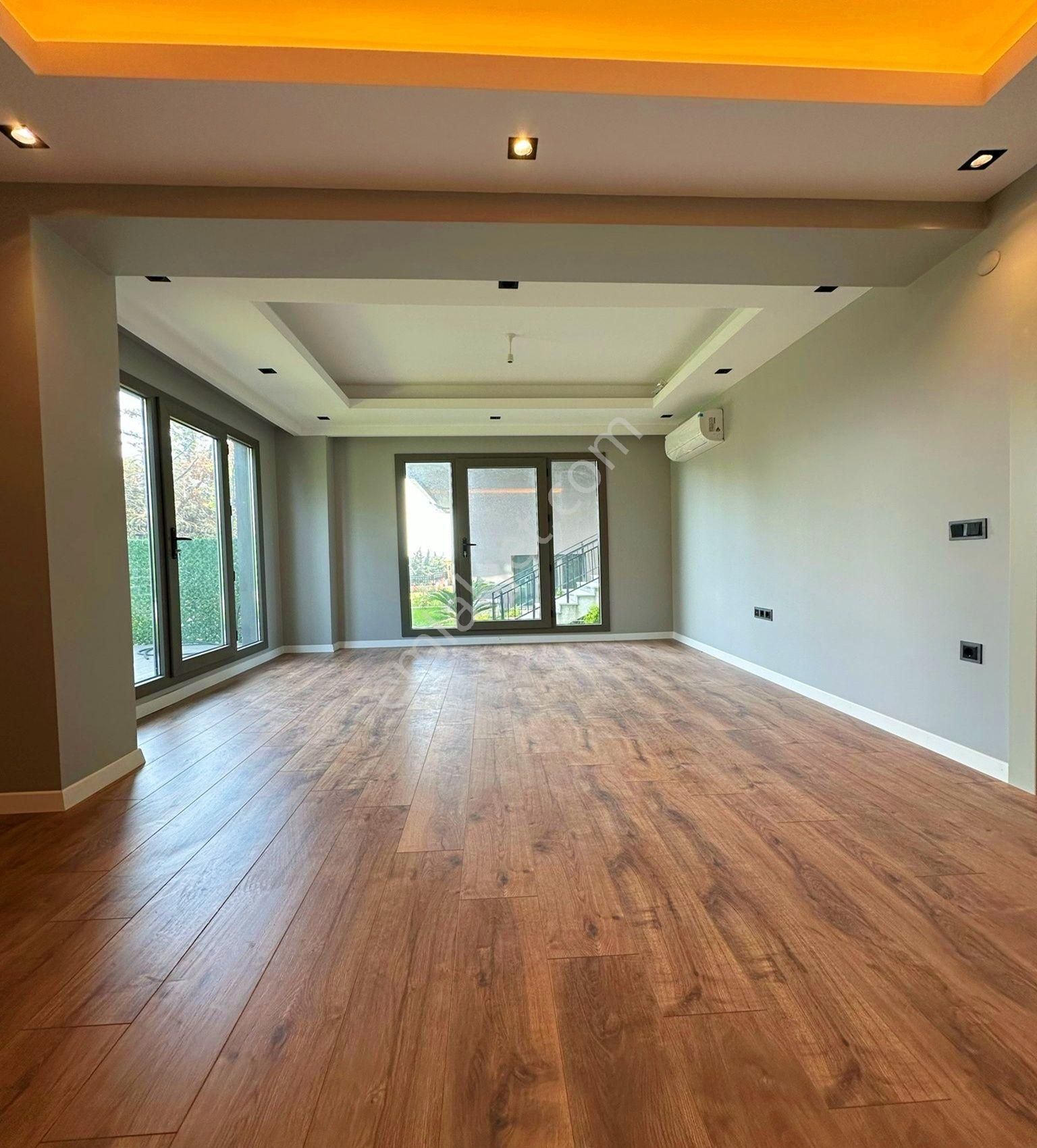 Beylikdüzü Kavaklı'da 3+1 Müstakil Bahçeli Villa Tadında Daire - Görsel 5