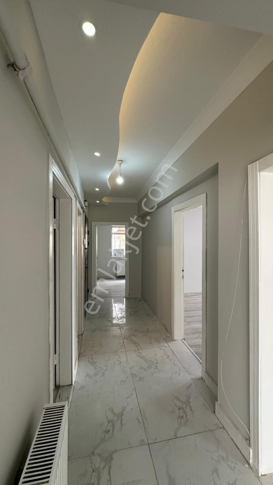 Hayal^den Pınarbaşı Mh^de Merkezi Konumda Ara Katta Yapılı Masrafsız 3+1!! - Görsel 29