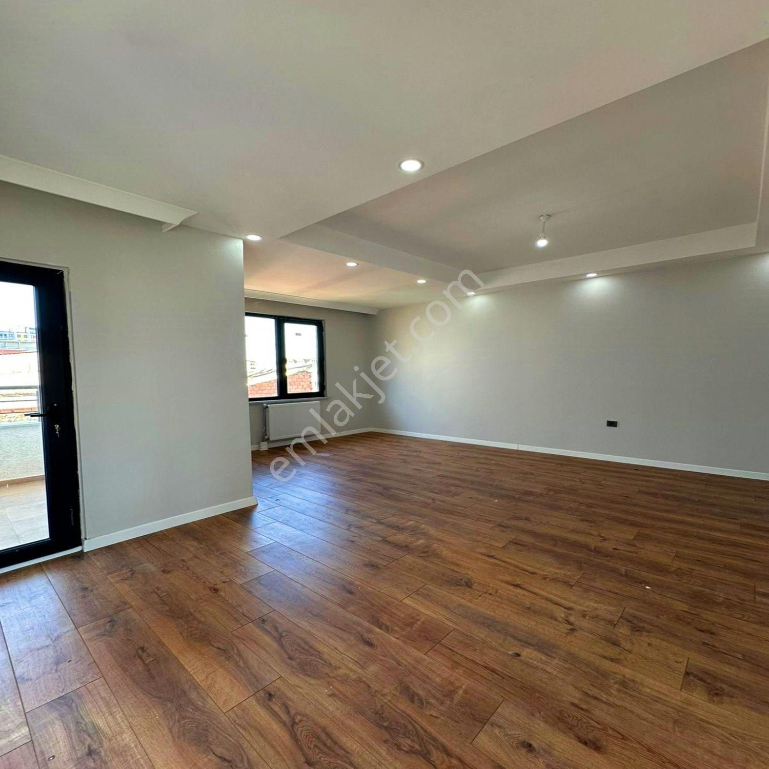 Beylikdüzü Yakuplu Mahallesi Satılık 4+2 Sıfır Dubleks Fırsatı - Görsel 4