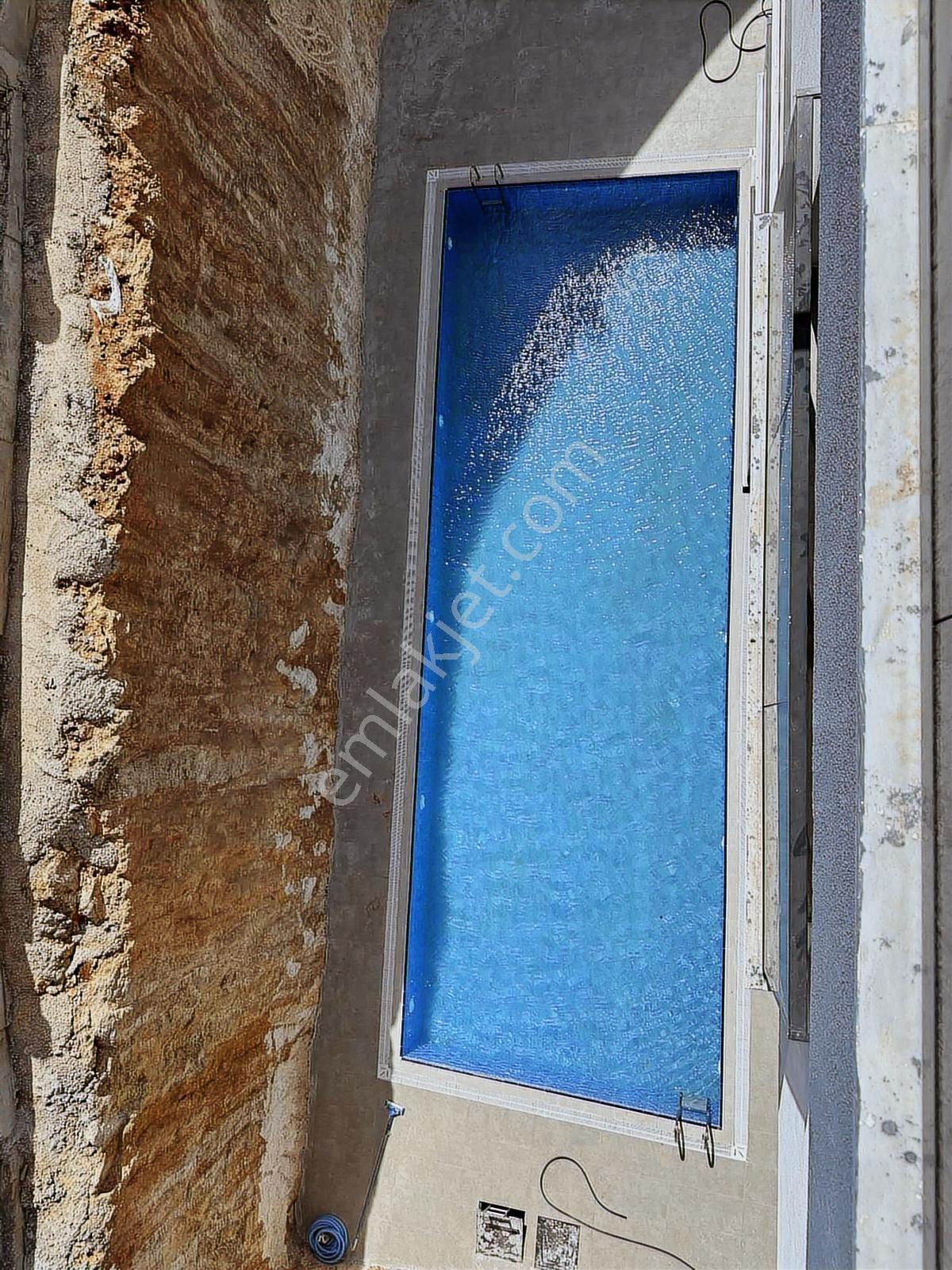 Eşyalı Havuzlu Güvenlikli Lüks Eşyalı Daireler - Görsel 12