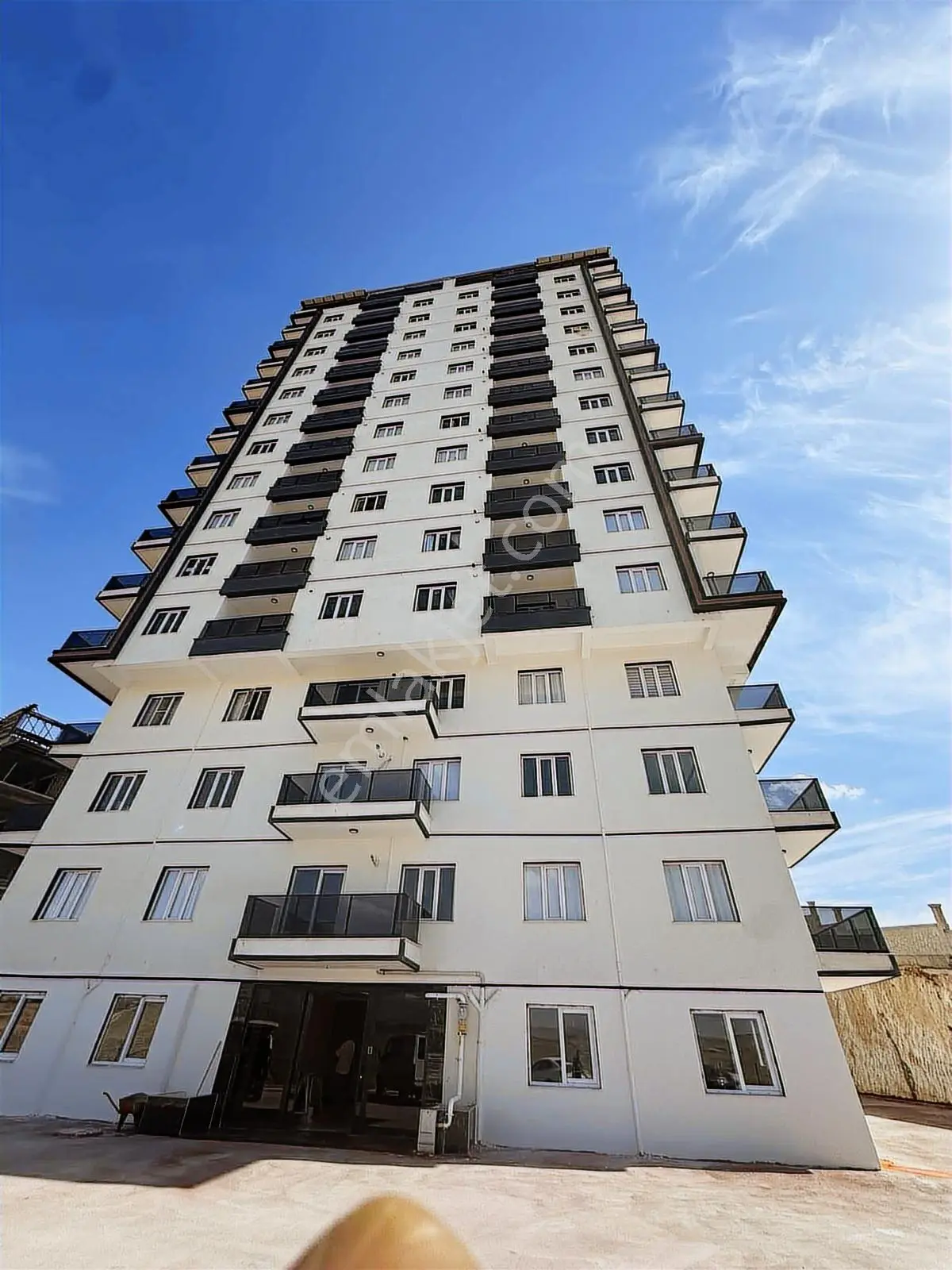 Eşyalı Havuzlu Güvenlikli Lüks Eşyalı Daireler - Görsel 5