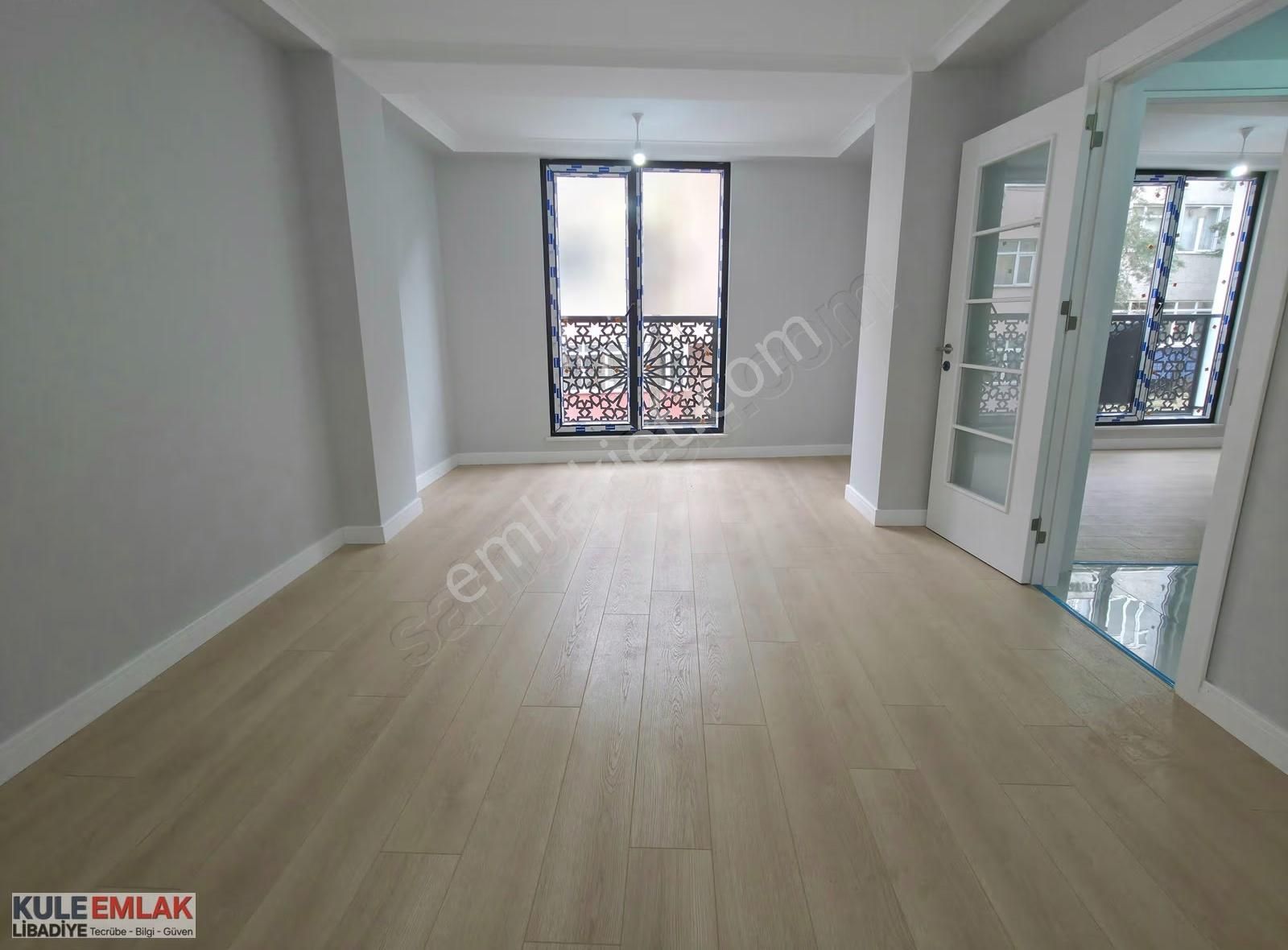 Kule'den | Libadiye'de Sıfır Kullanışlı, Balkonlu Ara Katlar