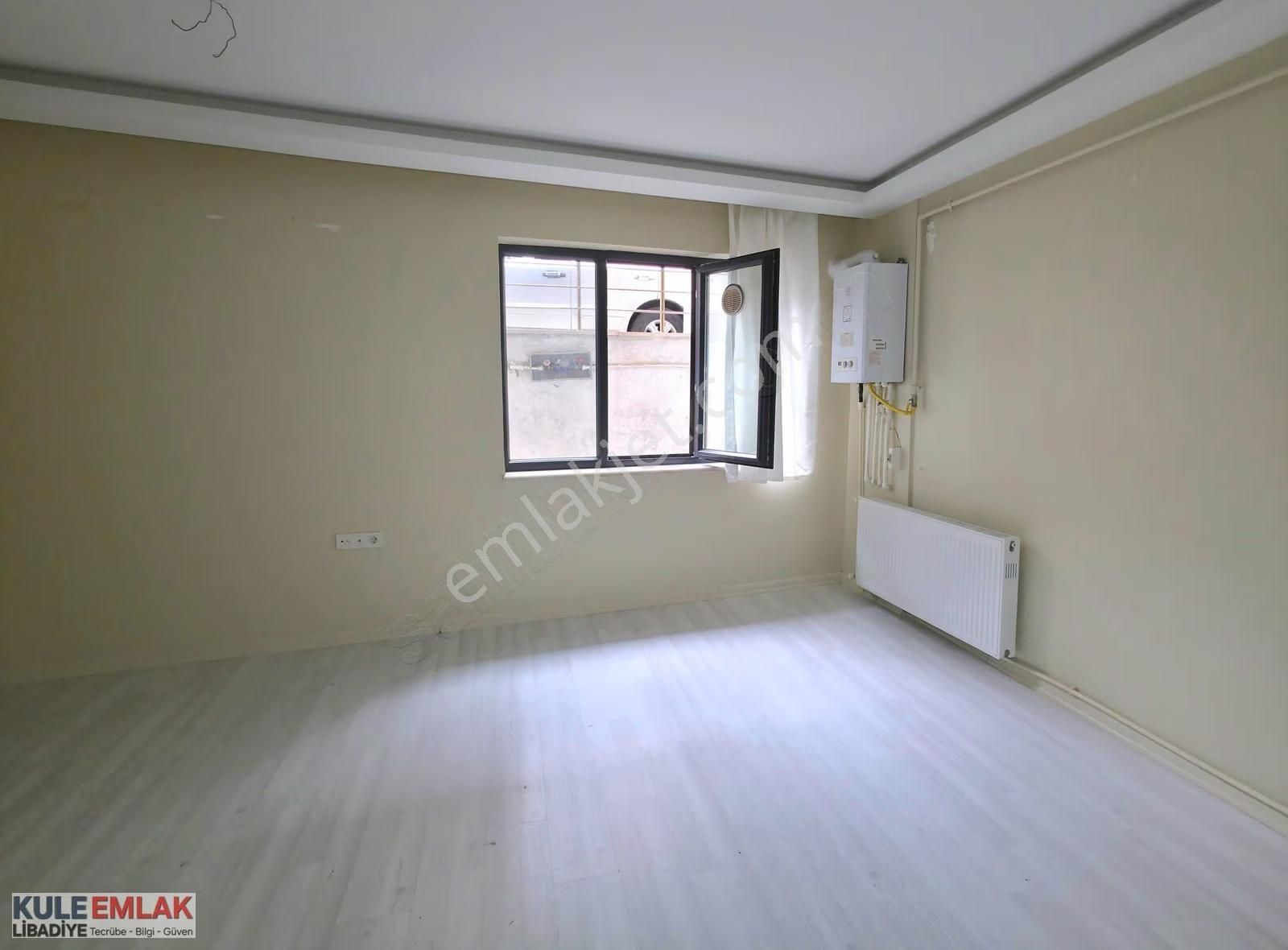 Libadiye'de Çok İyi Konumda Yeni Bina 1+1 Metroya Yakın - Görsel 2