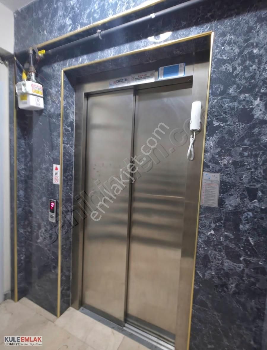 Libadiye'de Çok İyi Konumda Yeni Bina 1+1 Metroya Yakın - Görsel 23