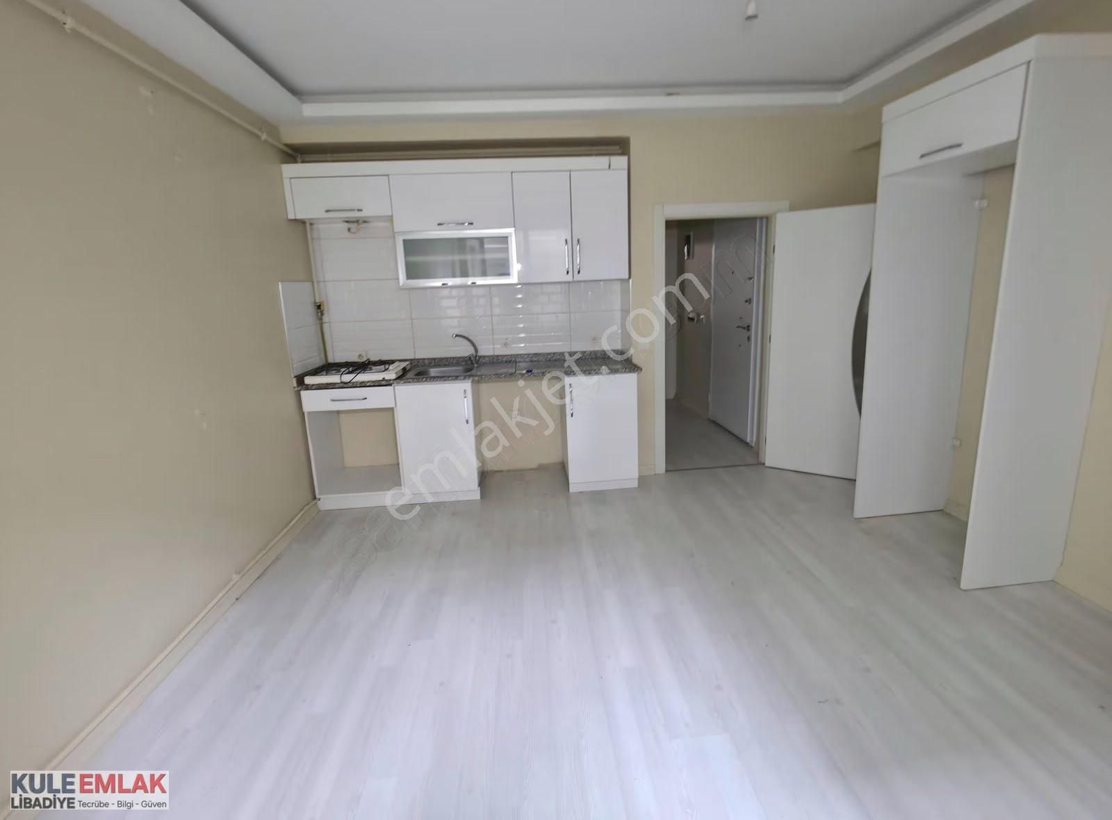 Libadiye'de Çok İyi Konumda Yeni Bina 1+1 Metroya Yakın - Görsel 15